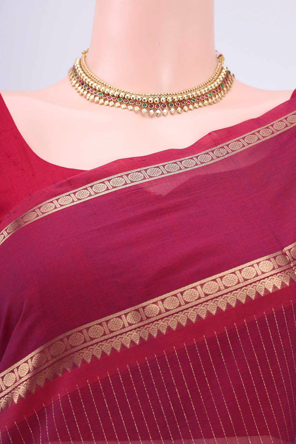 Border image of Dark Pink Kanchi Cotton Saree with Stripes on the body and Zari Border. 