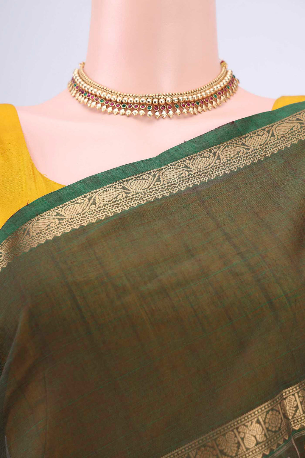 Border image of Green Kanchi Cotton Saree with Checked design on the body and Zari Border. 