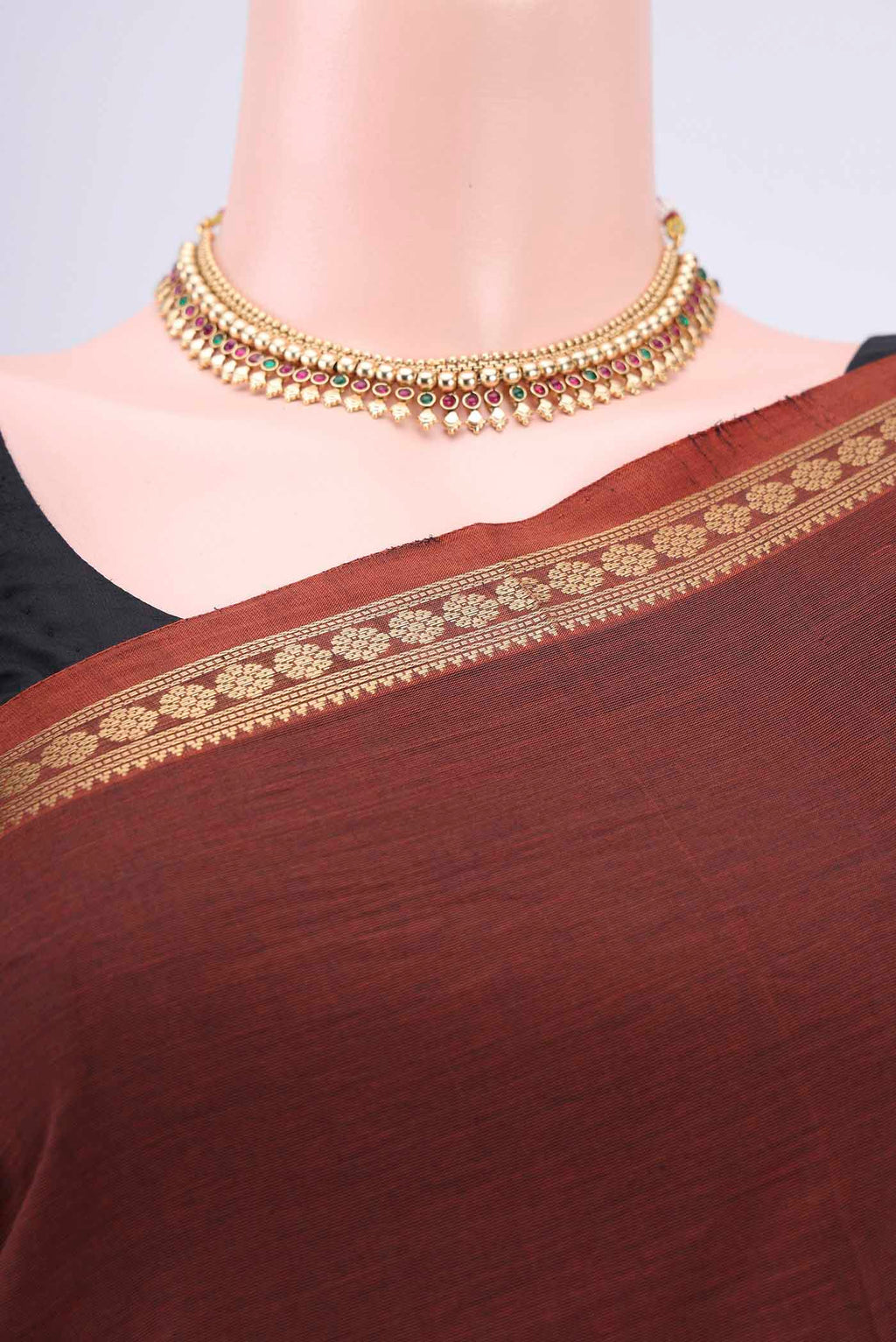 Border image of Black Kanchi Cotton Saree with Checked design on the body and Zari Border. 