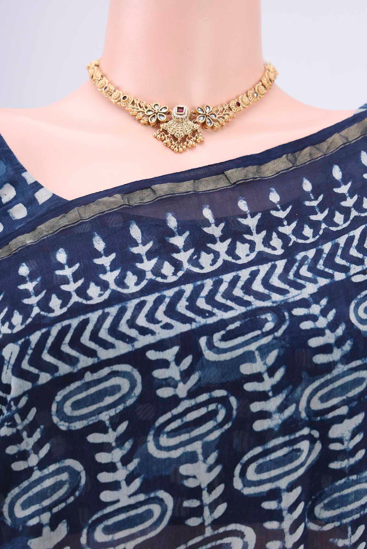 Border image of Indigo Chanderi Silk Saree with Batik Print on the body and Zari Border. 