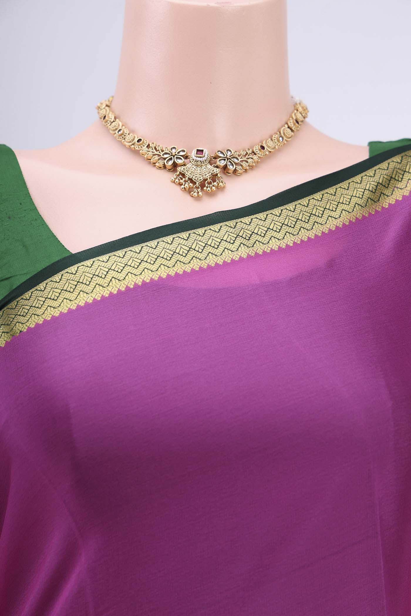 Border image of Pink Mysore Crepe Saree with Plain Body and Zari Border. 