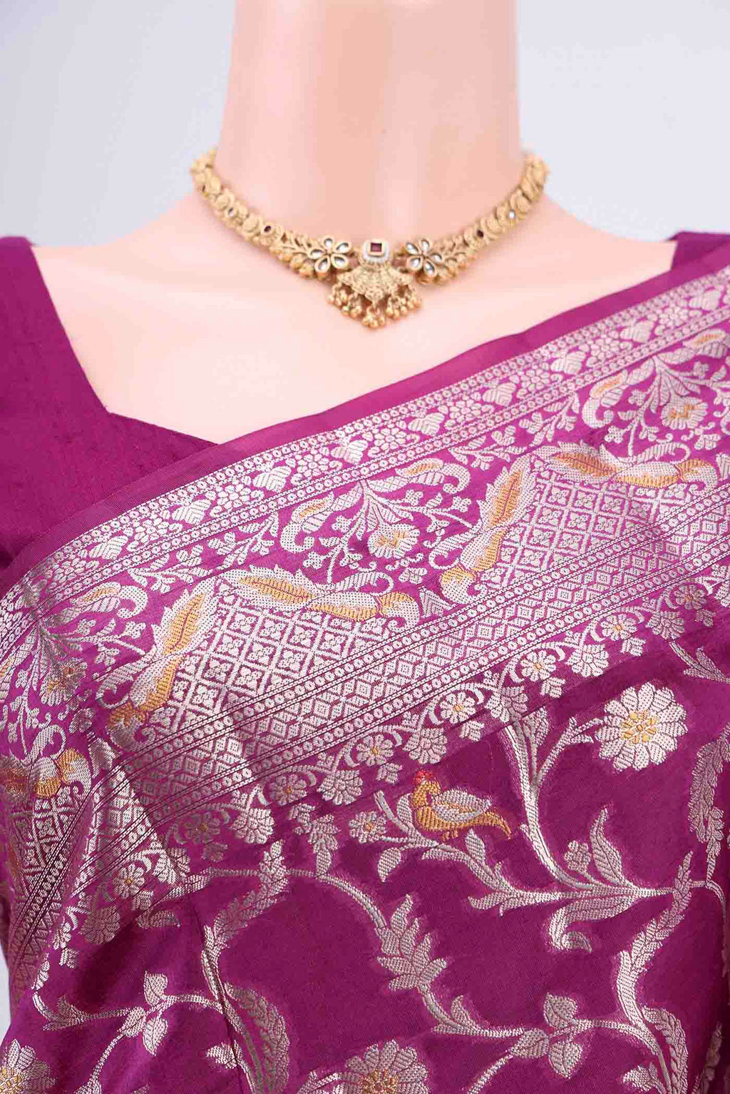 Border image of Magenta Banarasi Raw Silk Saree with Zari Brocade on the body and Zari Border. 