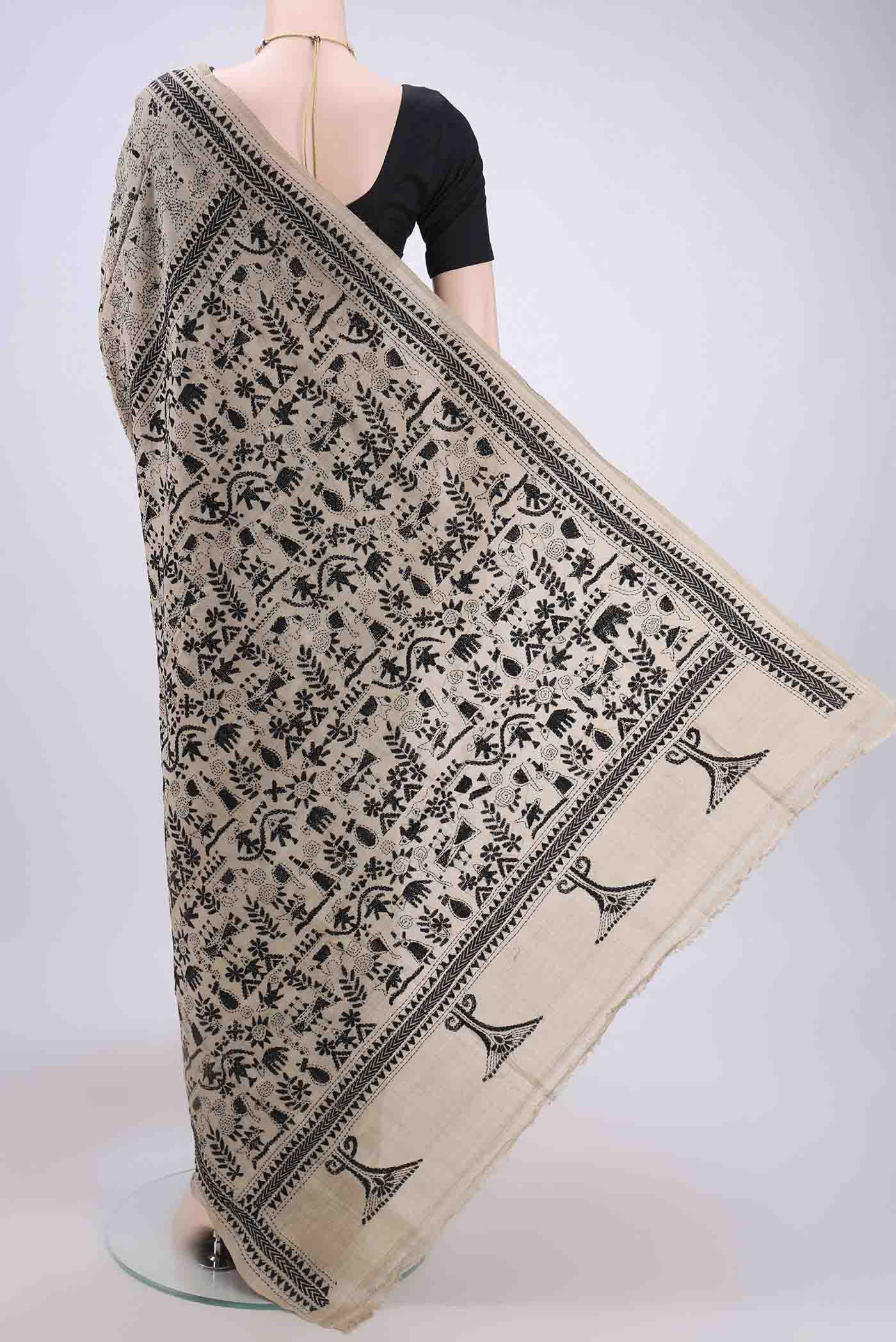 Flat view of Beige Kantha Silk Saree with Kantha Work on the body and Thread Border. 
