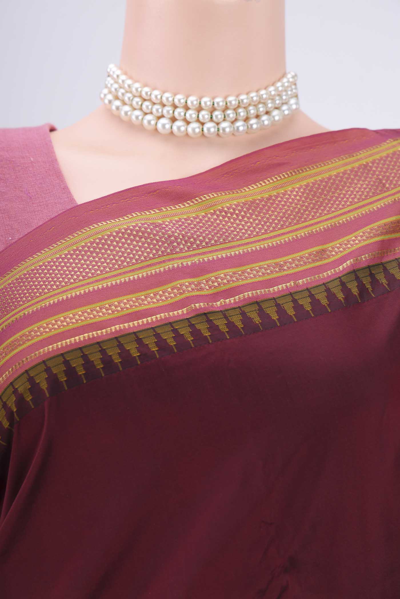Border image of Maroon Blended Bangalore Silk Saree with Plain Body and Temple Border. 