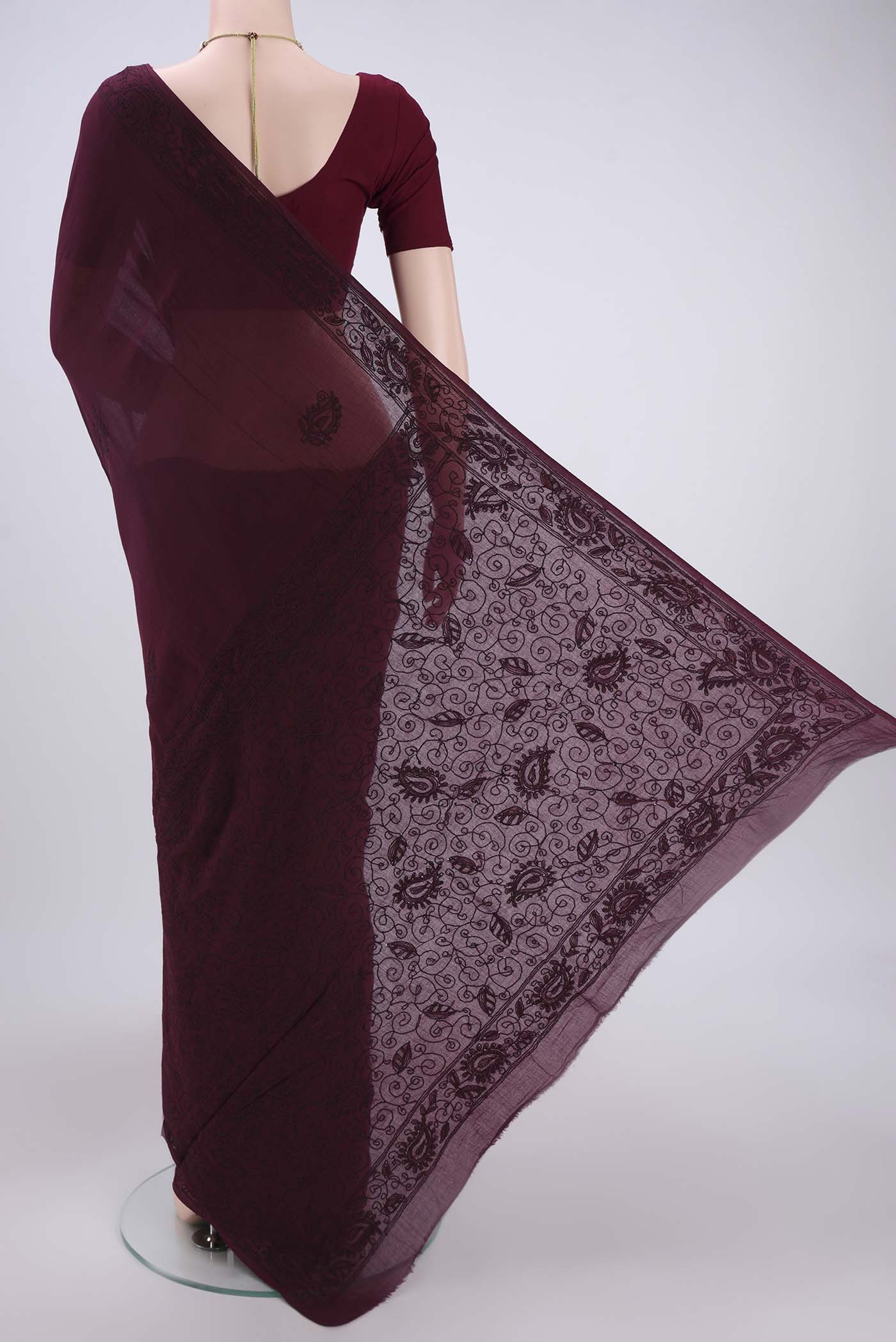 Flat view of Burgundy Bengal Cotton - Kantha Saree with Plain Body and Thread Border. 