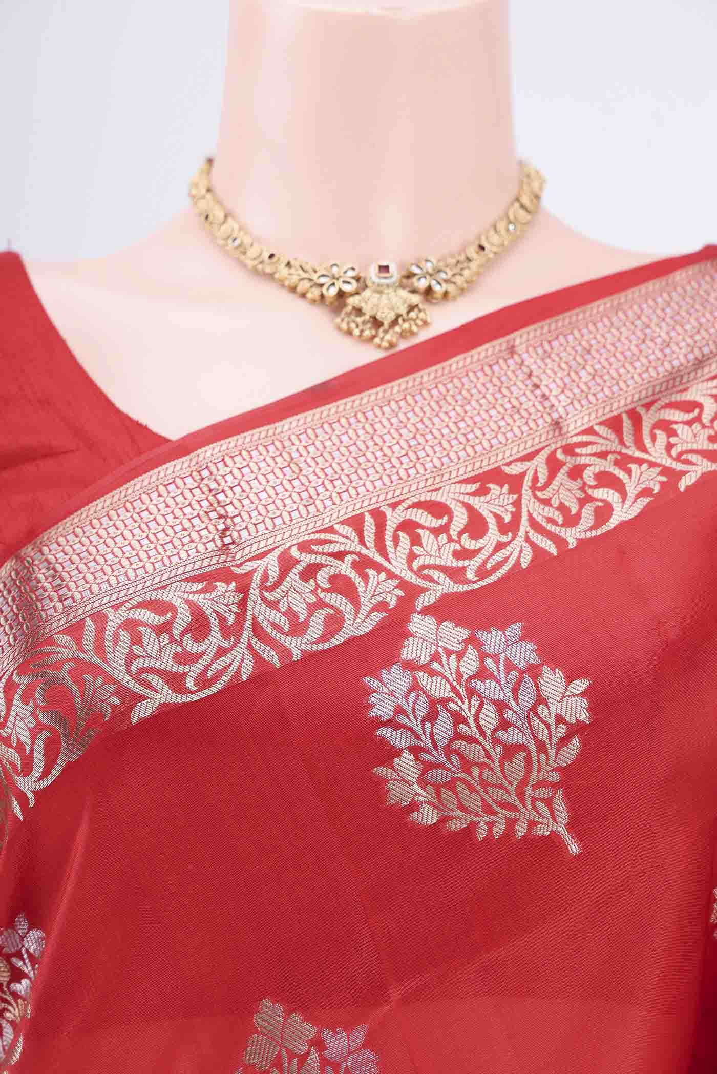 Border image of Red Banarasi Raw Silk Saree with Zari Butta on the body and Zari Border. 