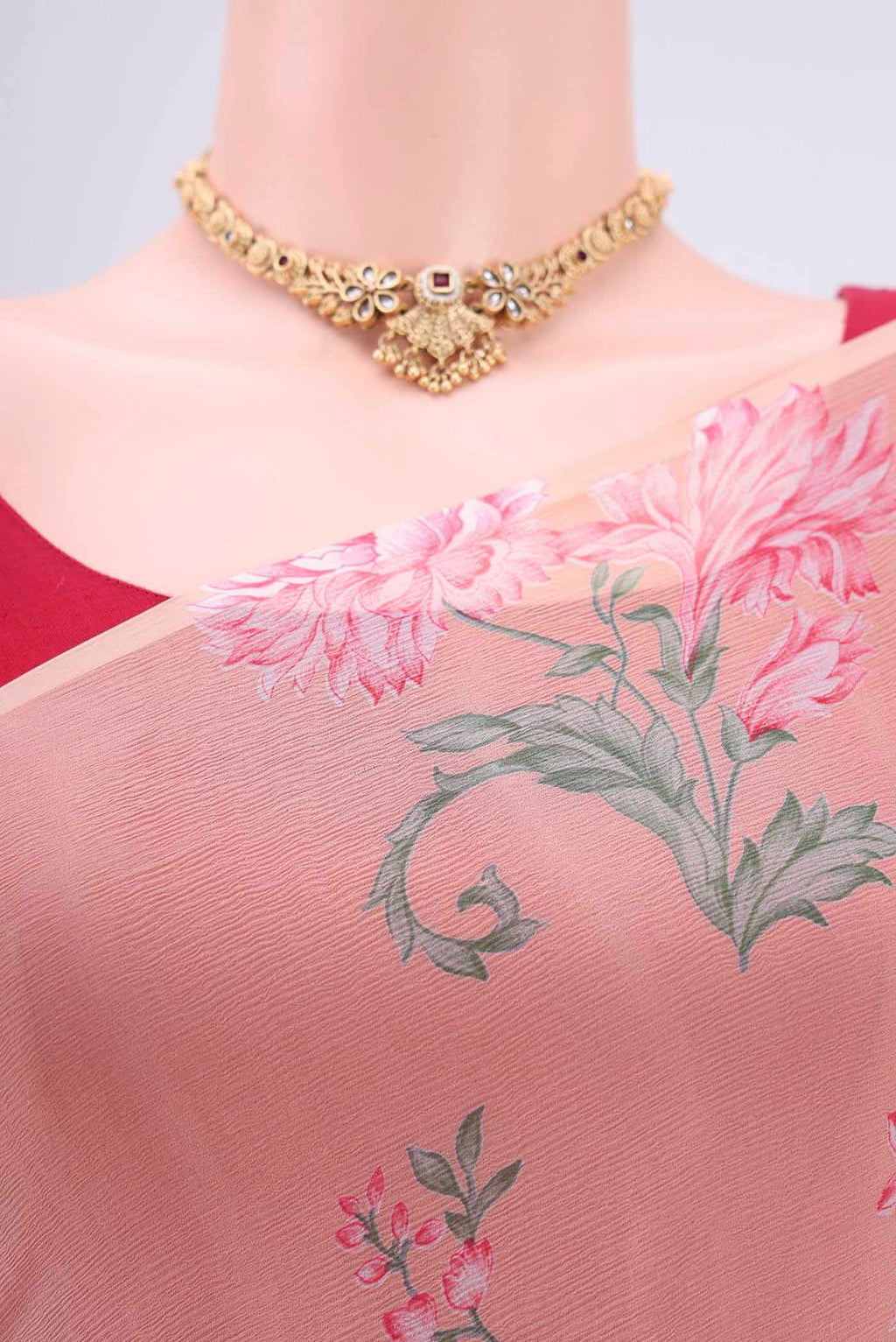 Border image of Peach Mysore Chiffon Saree with Floral Print on the body and Without Border. 