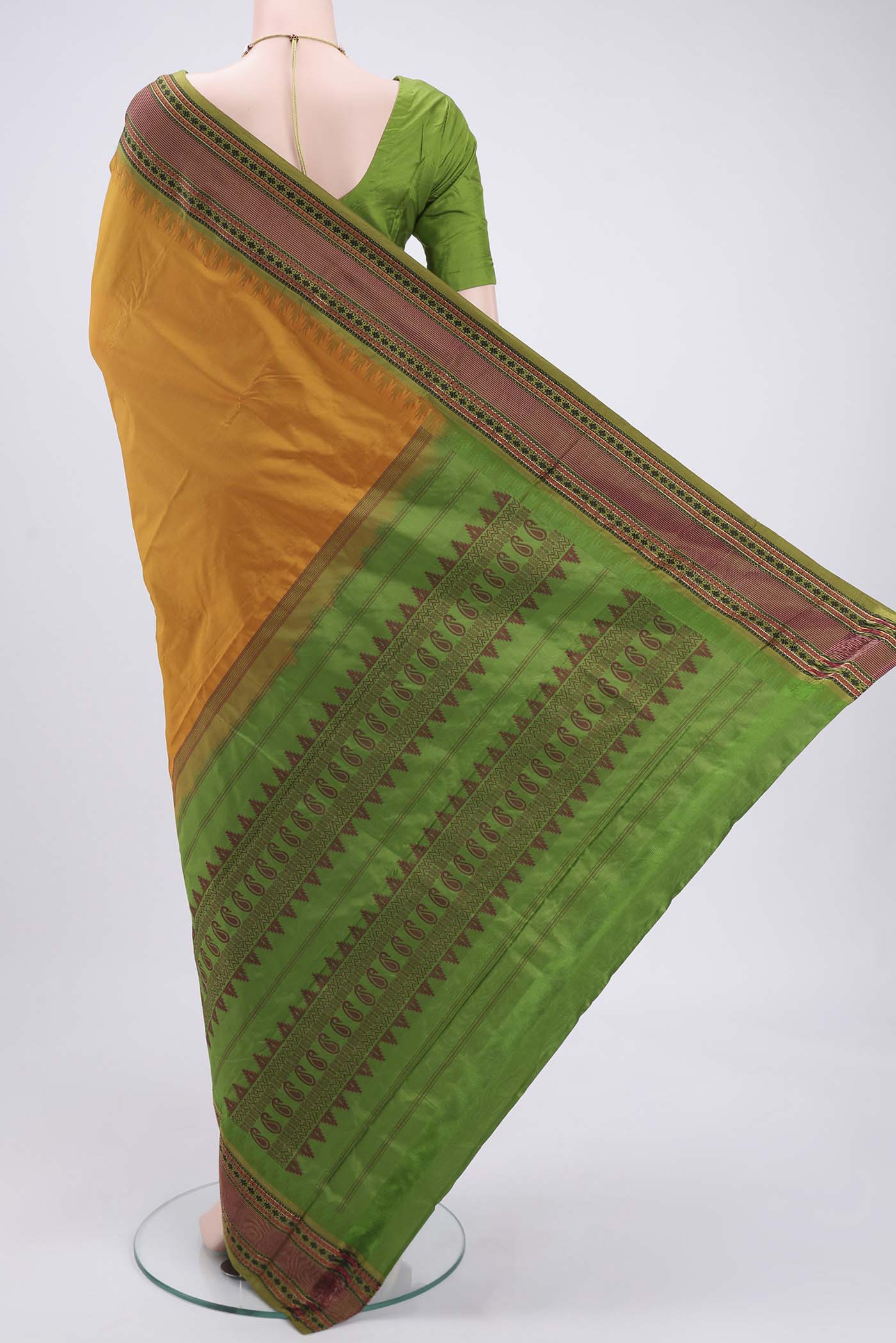 Flat view of Mustard Bangalore Silk - kadyal Saree with Plain Body and Thread Border. 