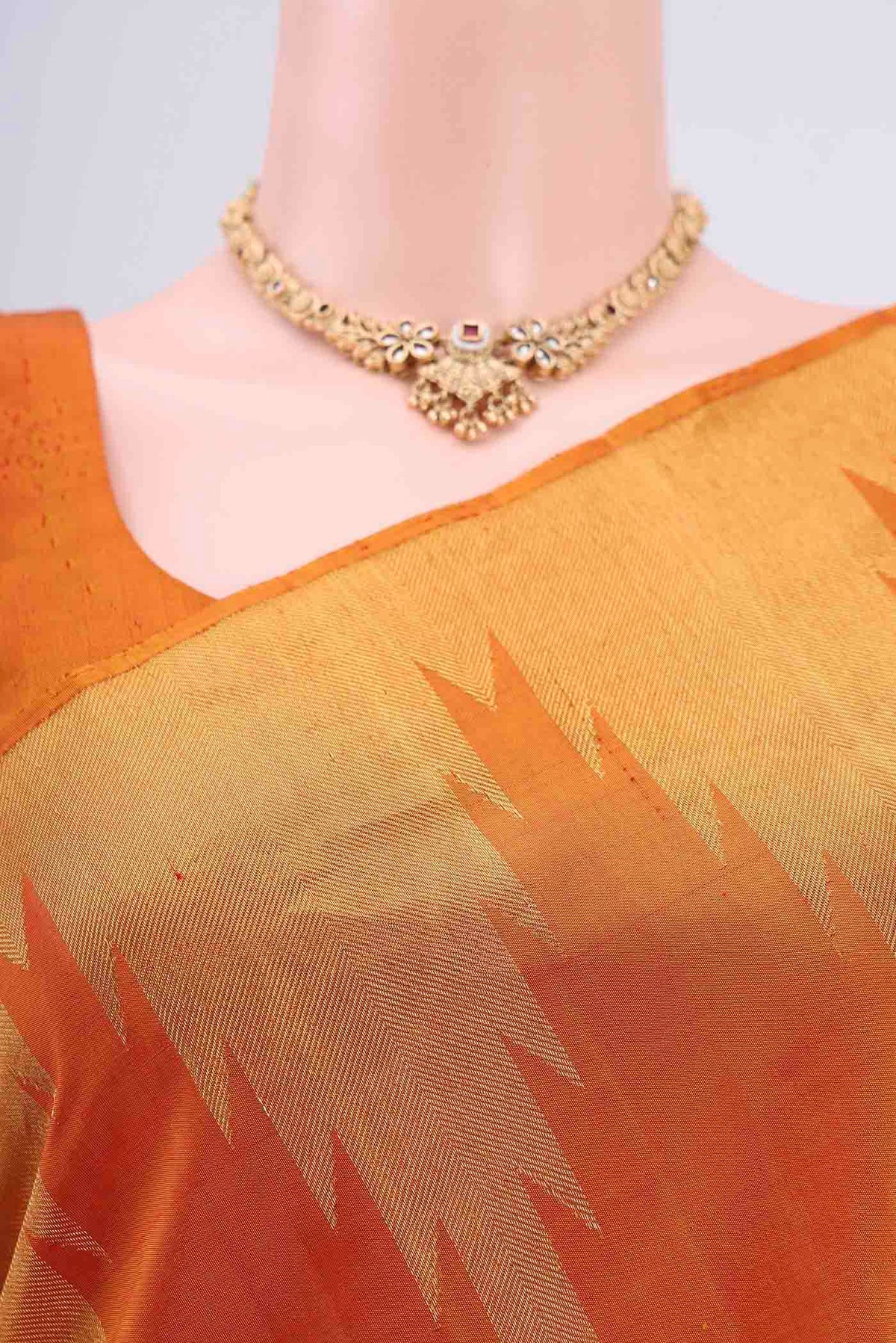 Border image of Mustard Dual Tone Soft Silk Saree with Jacquard design on the body and Temple Border. 