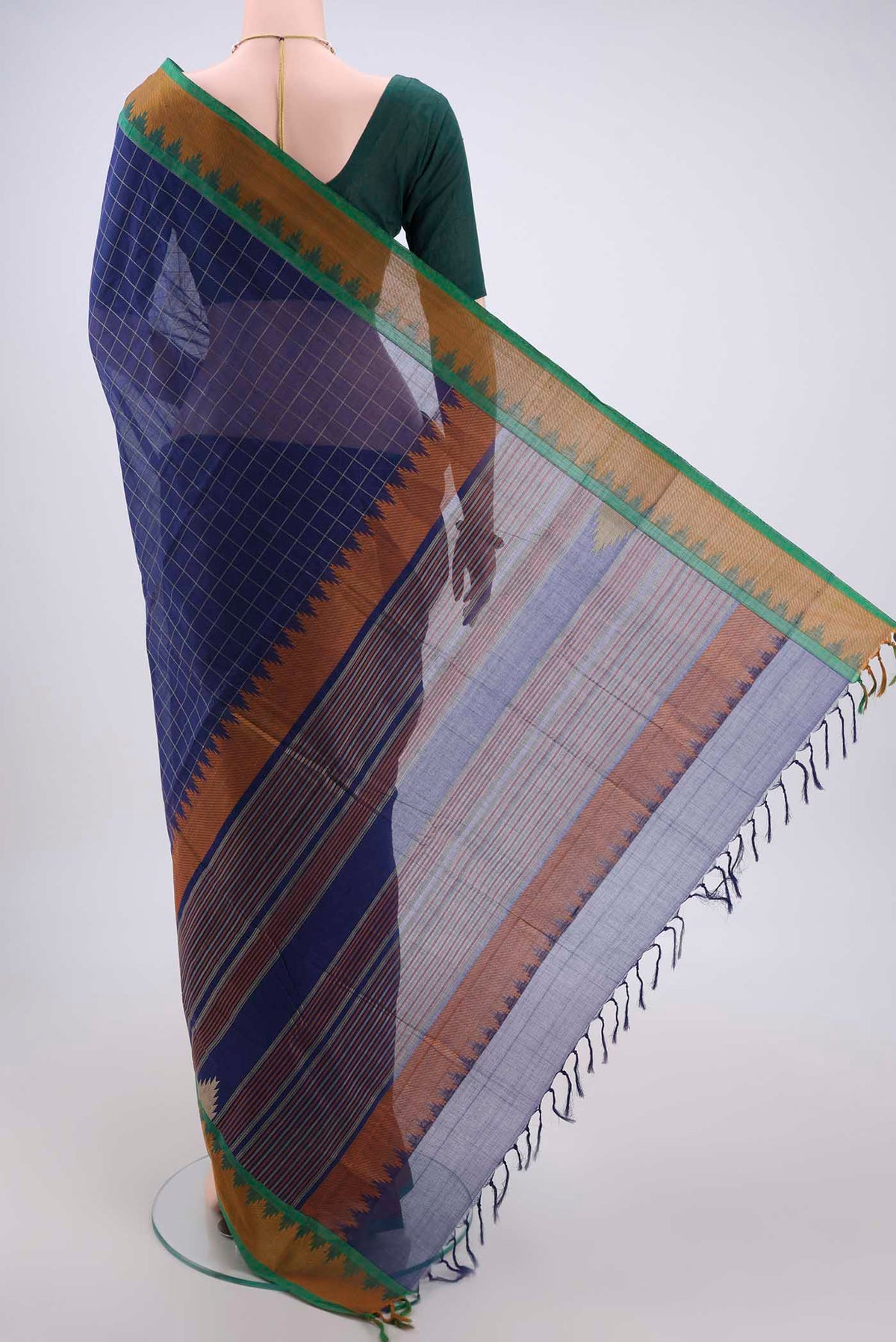 Flat view of Royal Blue Kanchi Cotton Saree with Checked design on the body and Thread Border. 