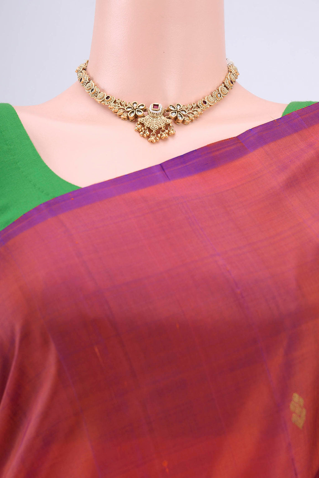 Border image of Rust Dual Tone Kanjivaram Silk Saree with Zari Butta on the body and One Side Border. 