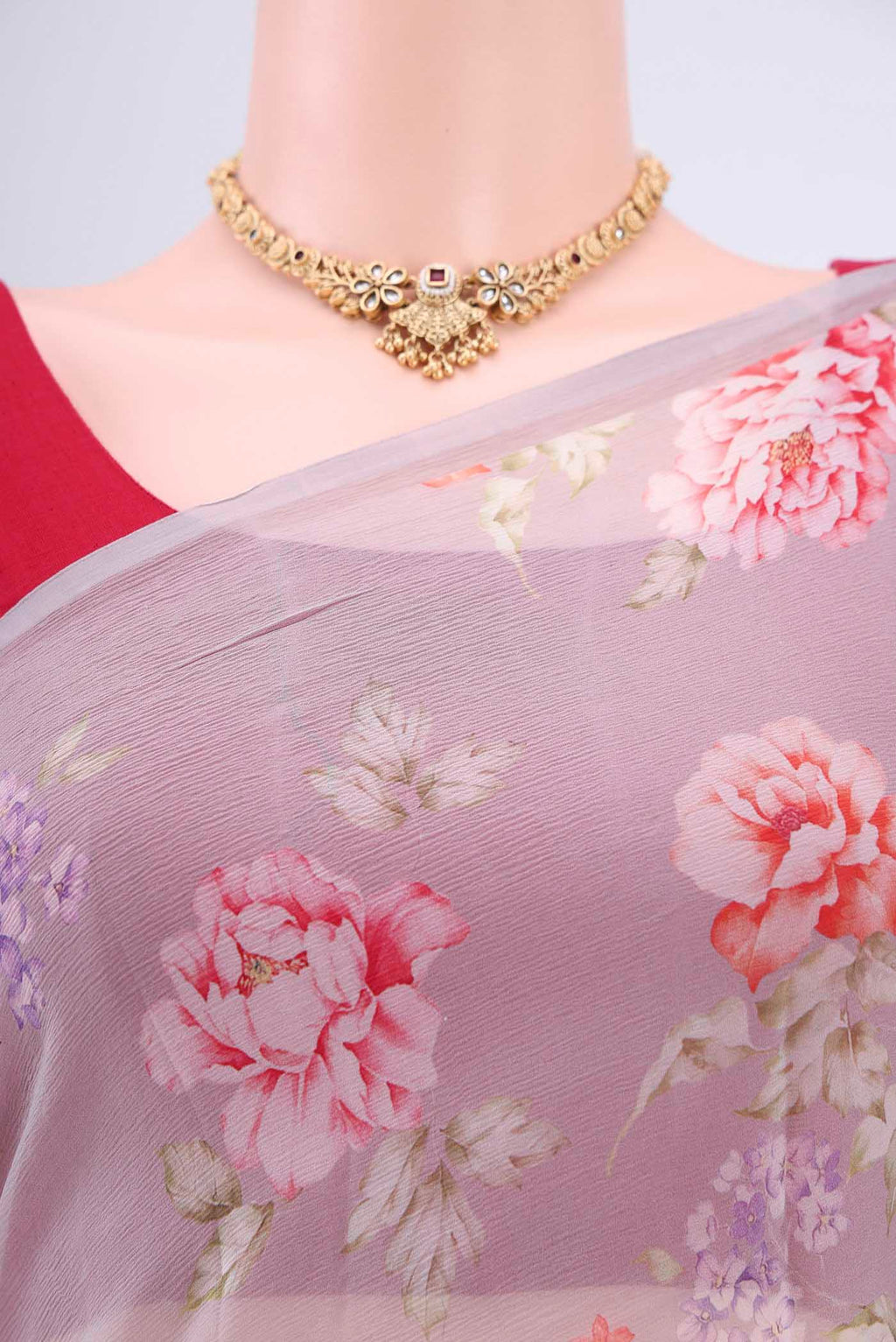 Border image of Davys Grey Mysore Chiffon Saree with Floral Print on the body and Without Border. 