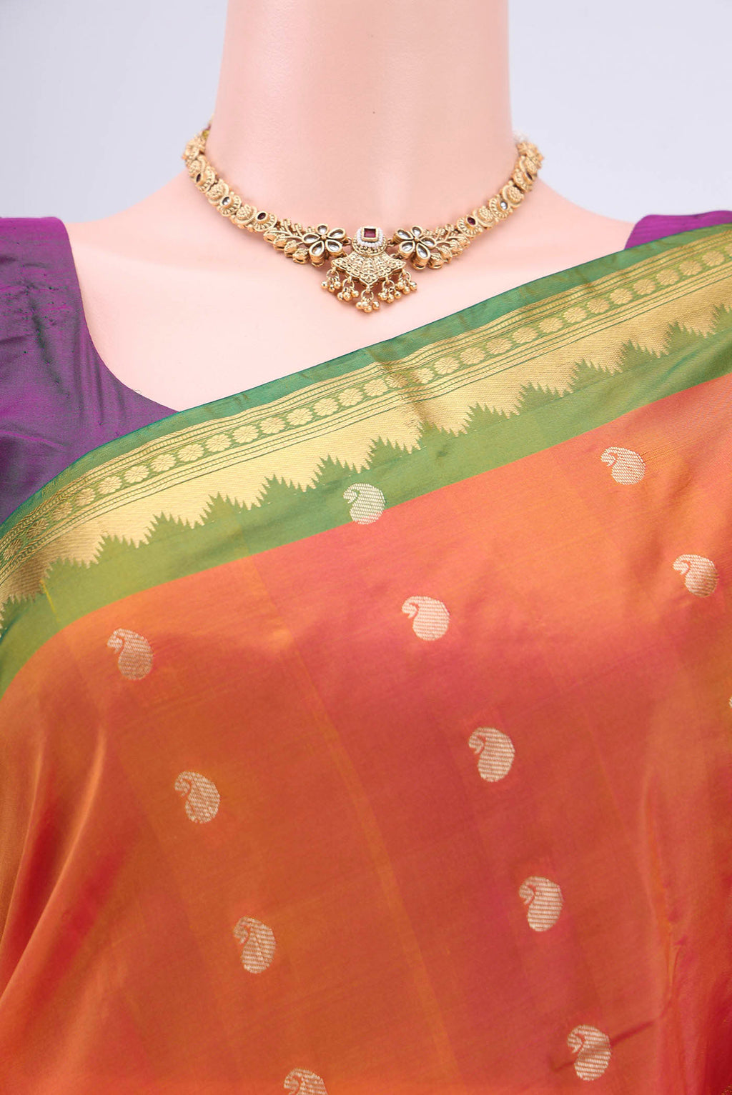 Border image of Brick Orange Blended Bangalore Silk Saree with Zari Butta on the body and Zari Border. 