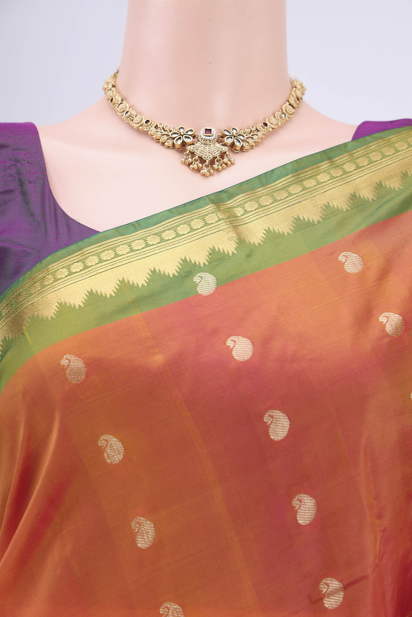 Border image of Brick Orange Blended Bangalore Silk Saree with Zari Butta on the body and Zari Border. 