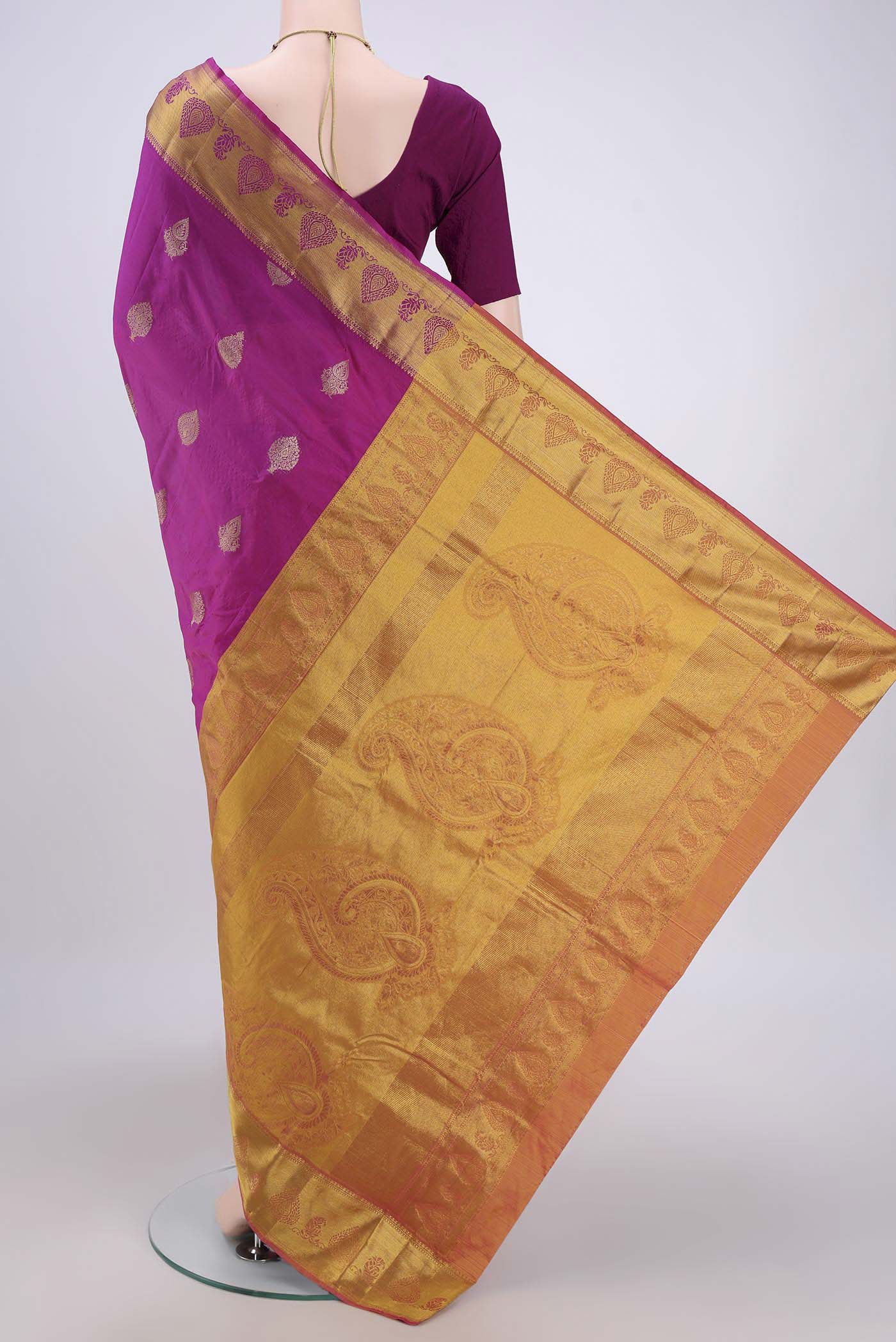 Flat view of Dark Pink Bangalore Silk Saree with Zari Butta on the body and Zari Border. 