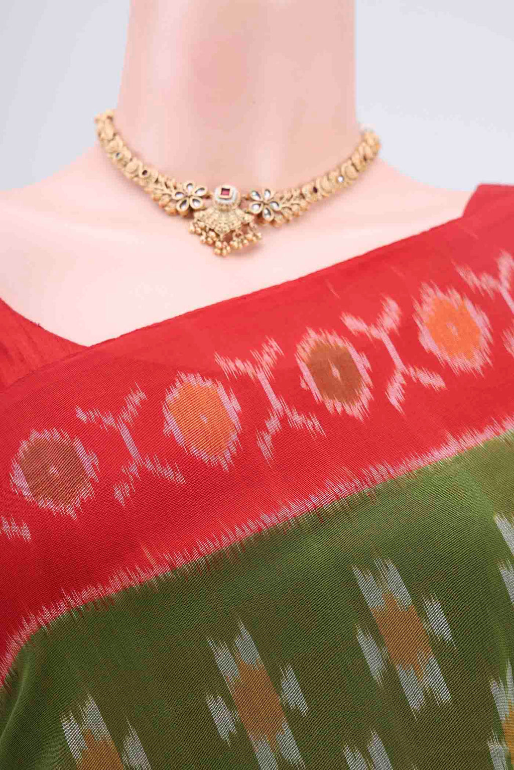 Border image of Light Green Pochampally Cotton Saree with Ikat design on the body and Ikat Border. 