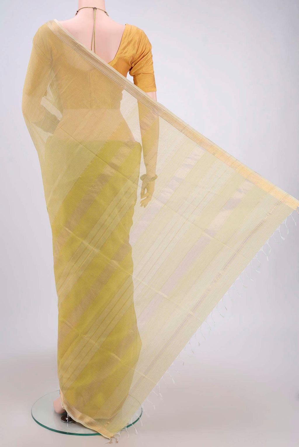 Flat view of Lemon Yellow Maheshwari Silk Cotton Saree with Checked design on the body and Zari Border. 