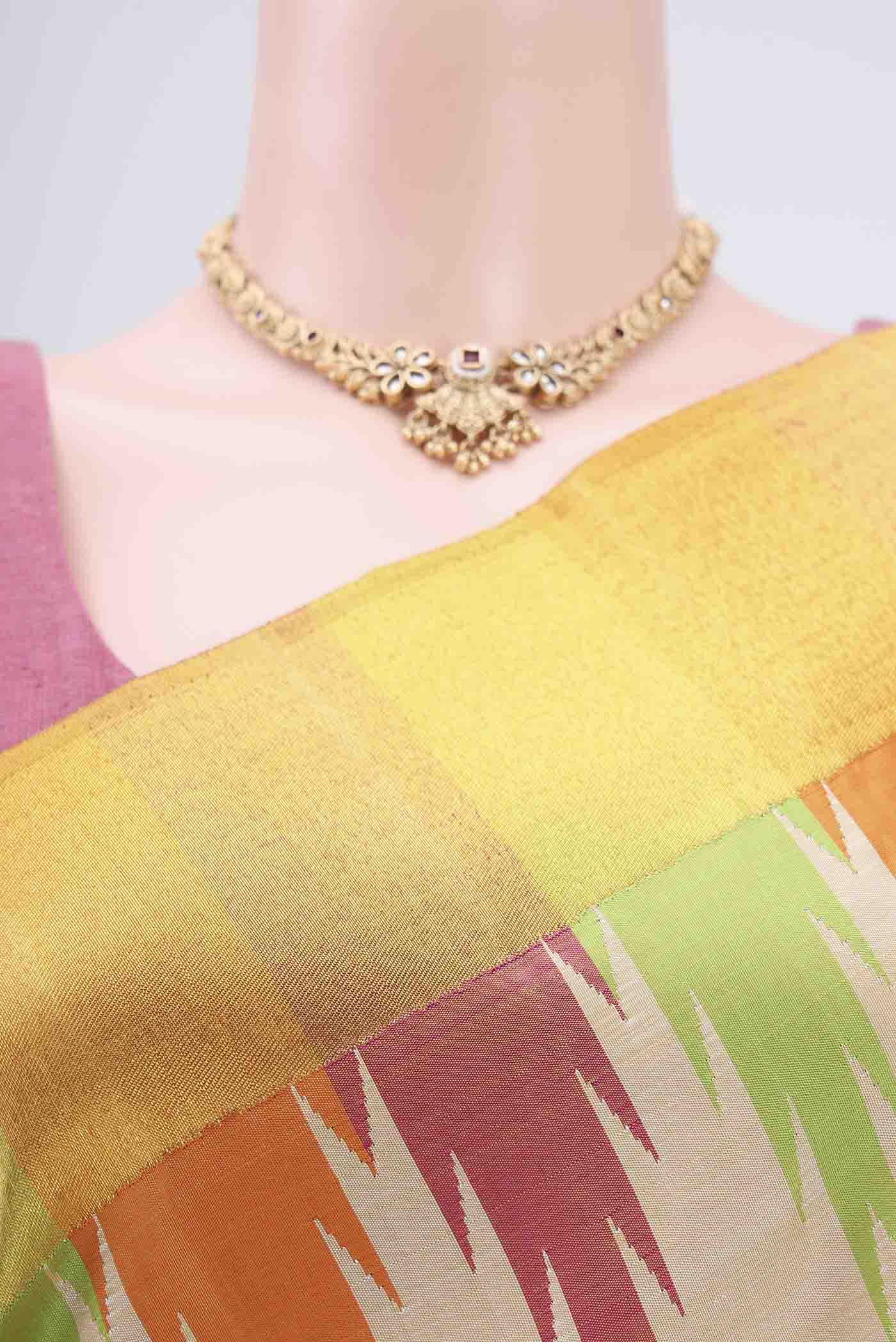 Border image of Beige Kanjivaram Silk Saree with Plain Body and Temple Border. 