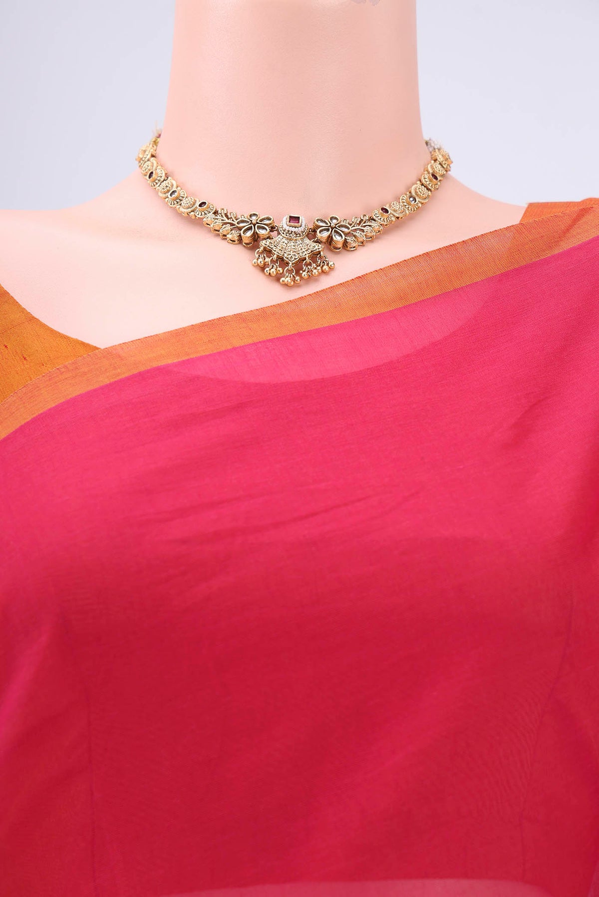 Border image of Red Venkatagiri Cotton Saree with Zari Butta on the body and Zari Border. 