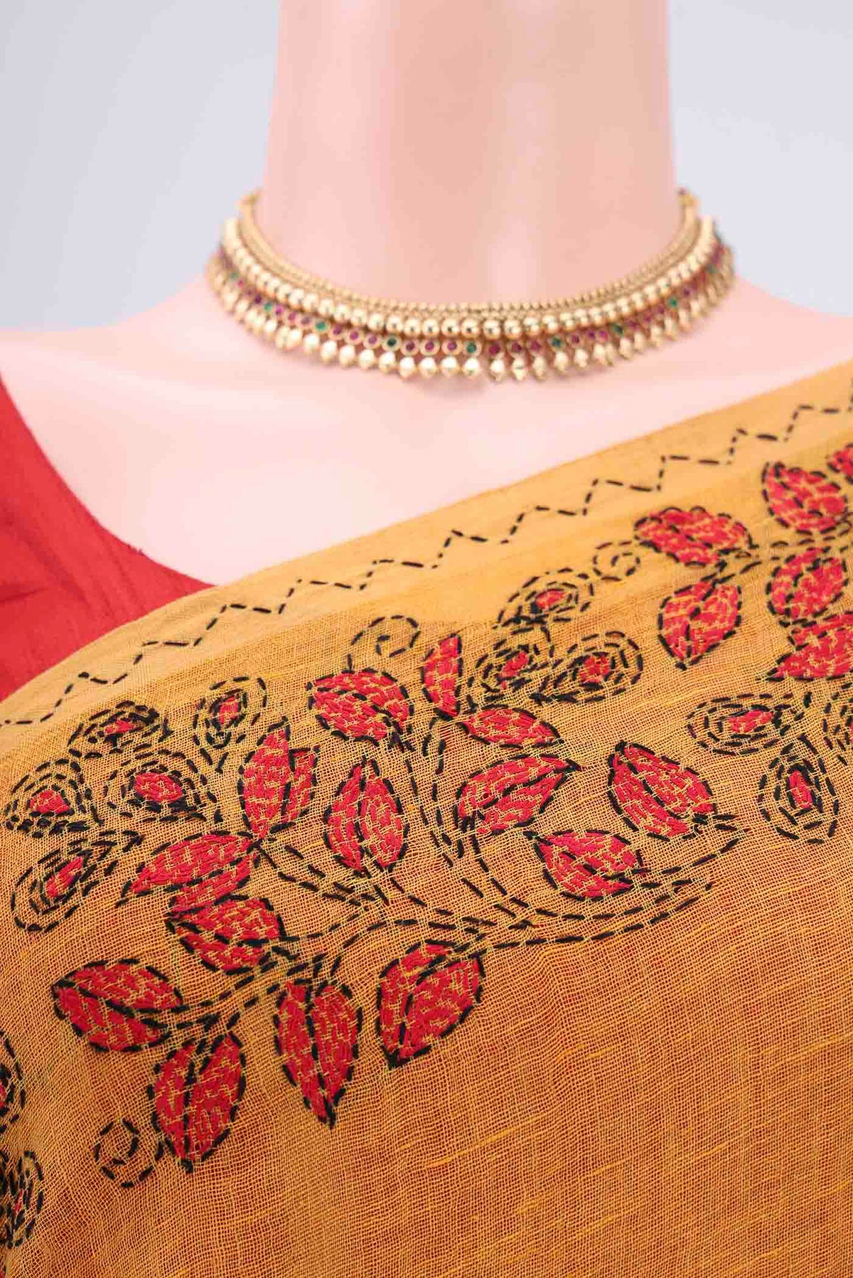 Border image of Mustard Linen Saree with Plain Body and Thread Border. 