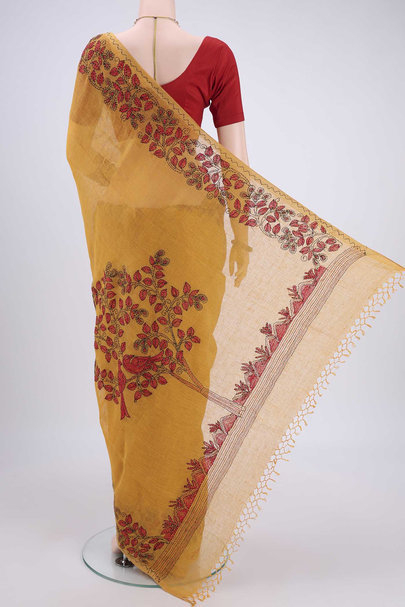 Flat view of Mustard Linen Saree with Plain Body and Thread Border. 