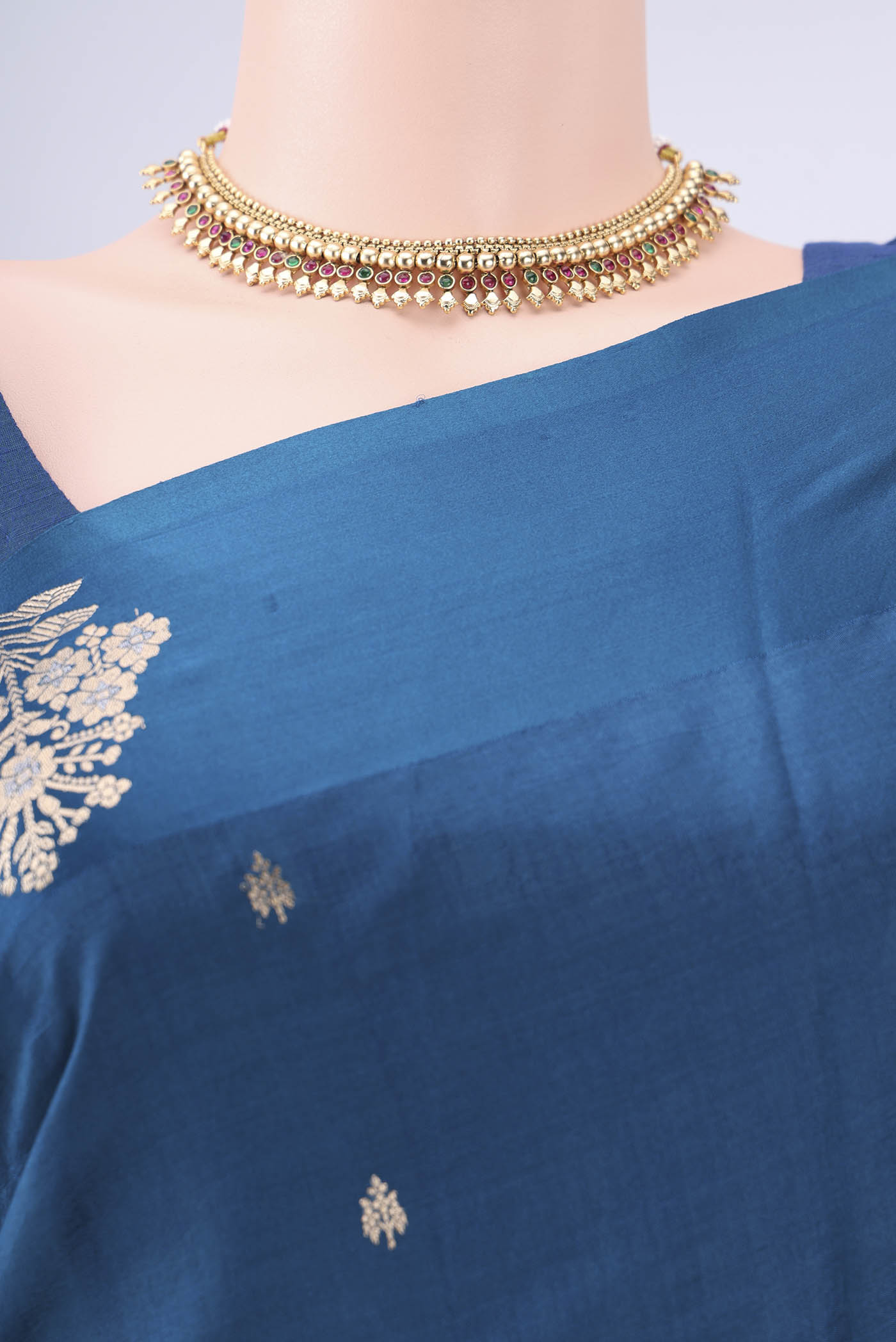 Border image of Blue Banarasi Katan Silk Saree with Zari Butta on the body and Zari Border. 