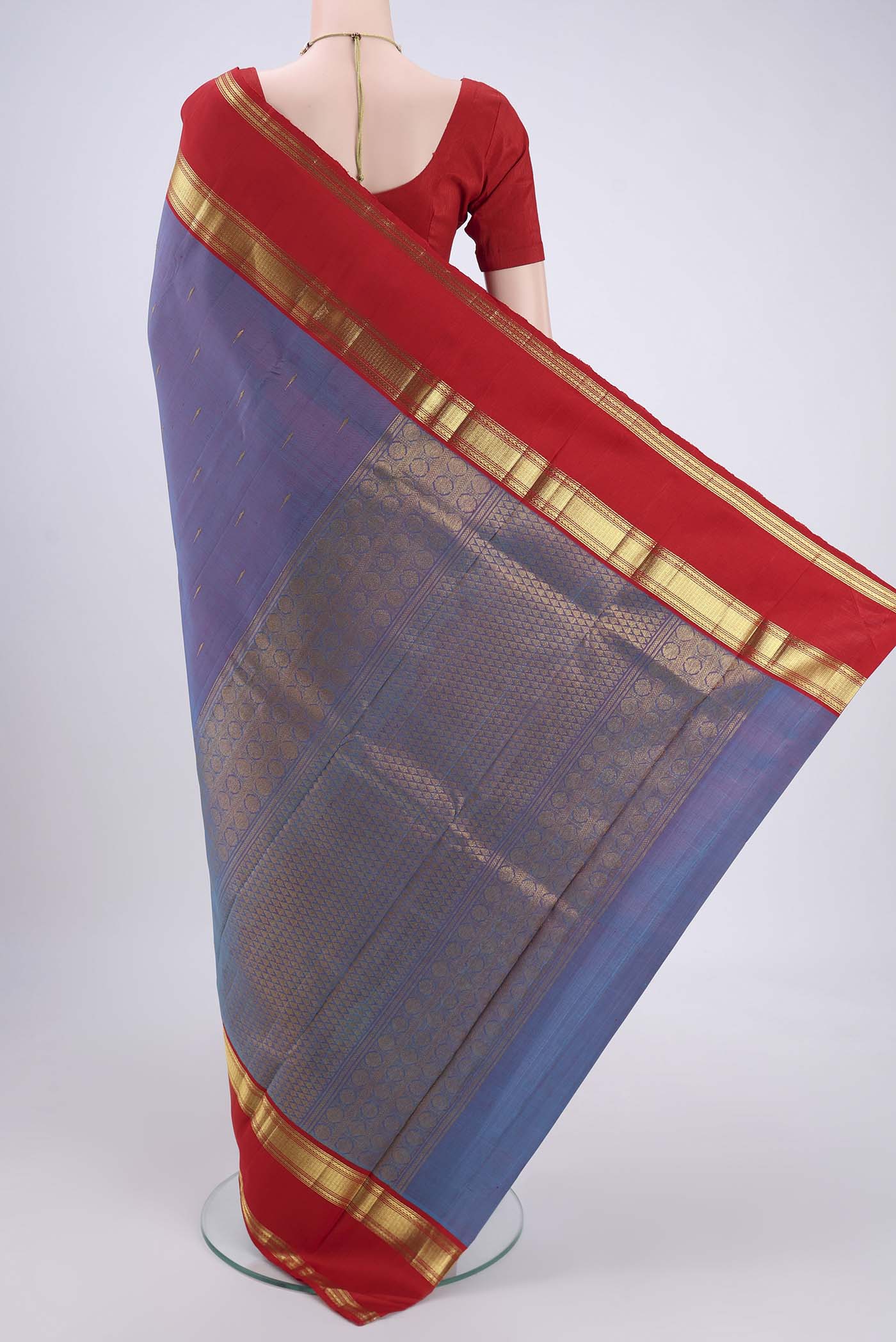 Flat view of Mauve Dual Tone Kanjivaram Silk Saree with Checked design on the body and Zari Border. 