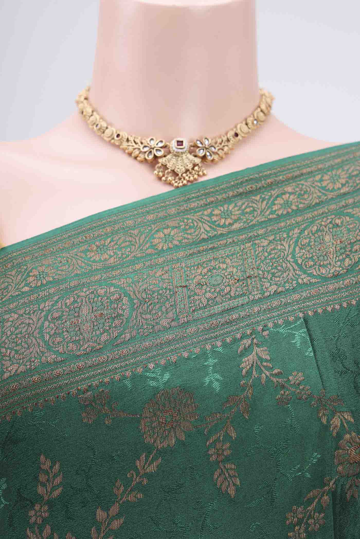 Border image of Sea Green Mysore Crepe Saree with Zari Brocade on the body and Zari Border. 