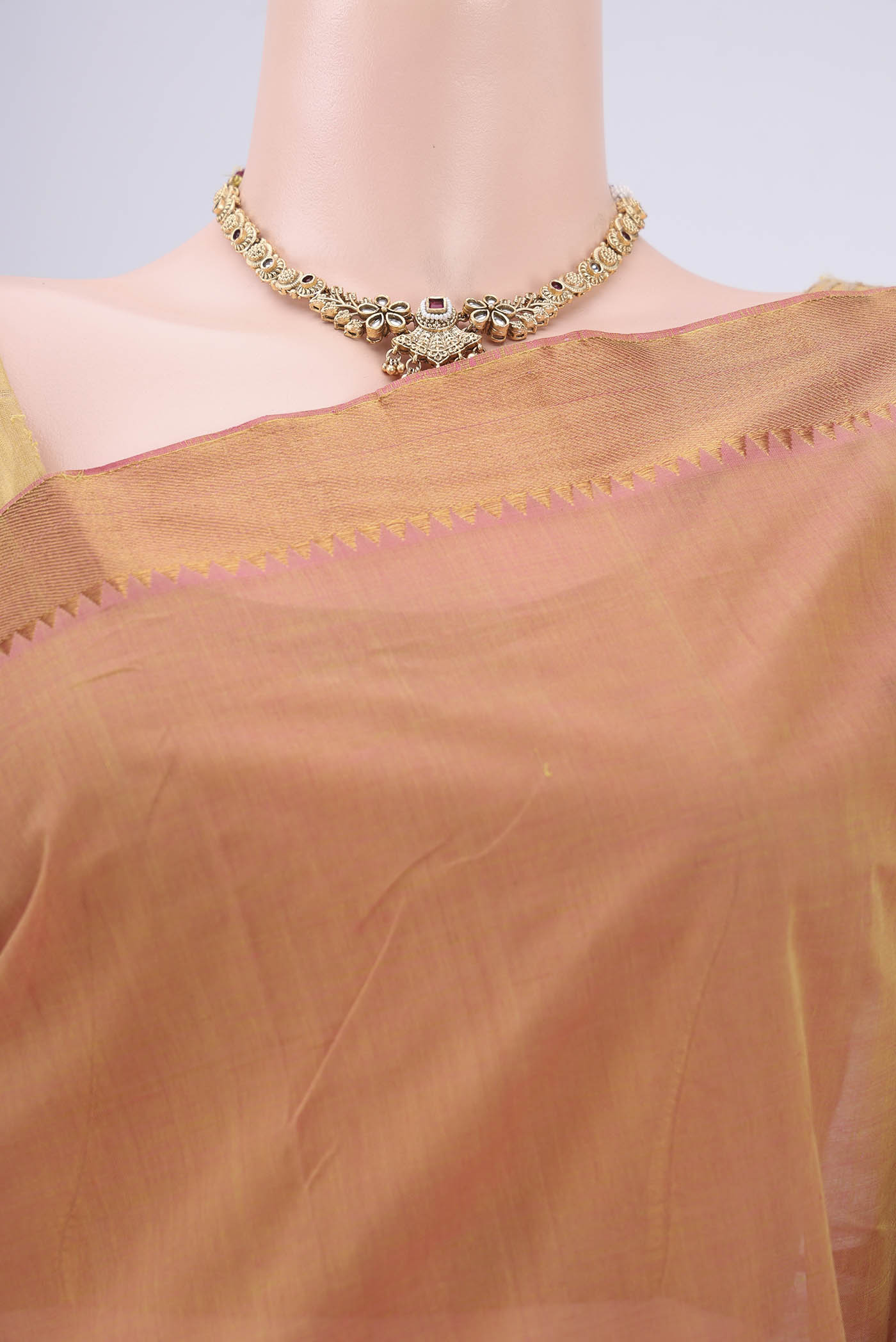 Border image of Mustard Mangalagiri Cotton Saree with Plain Body and Zari Border. 