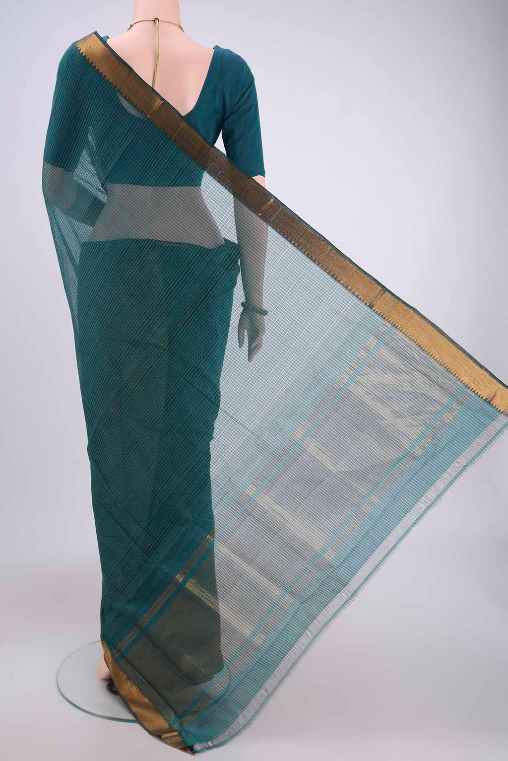 Flat view of Peacock Blue Mangalagiri Cotton Saree with Plain Body and Zari Border. 