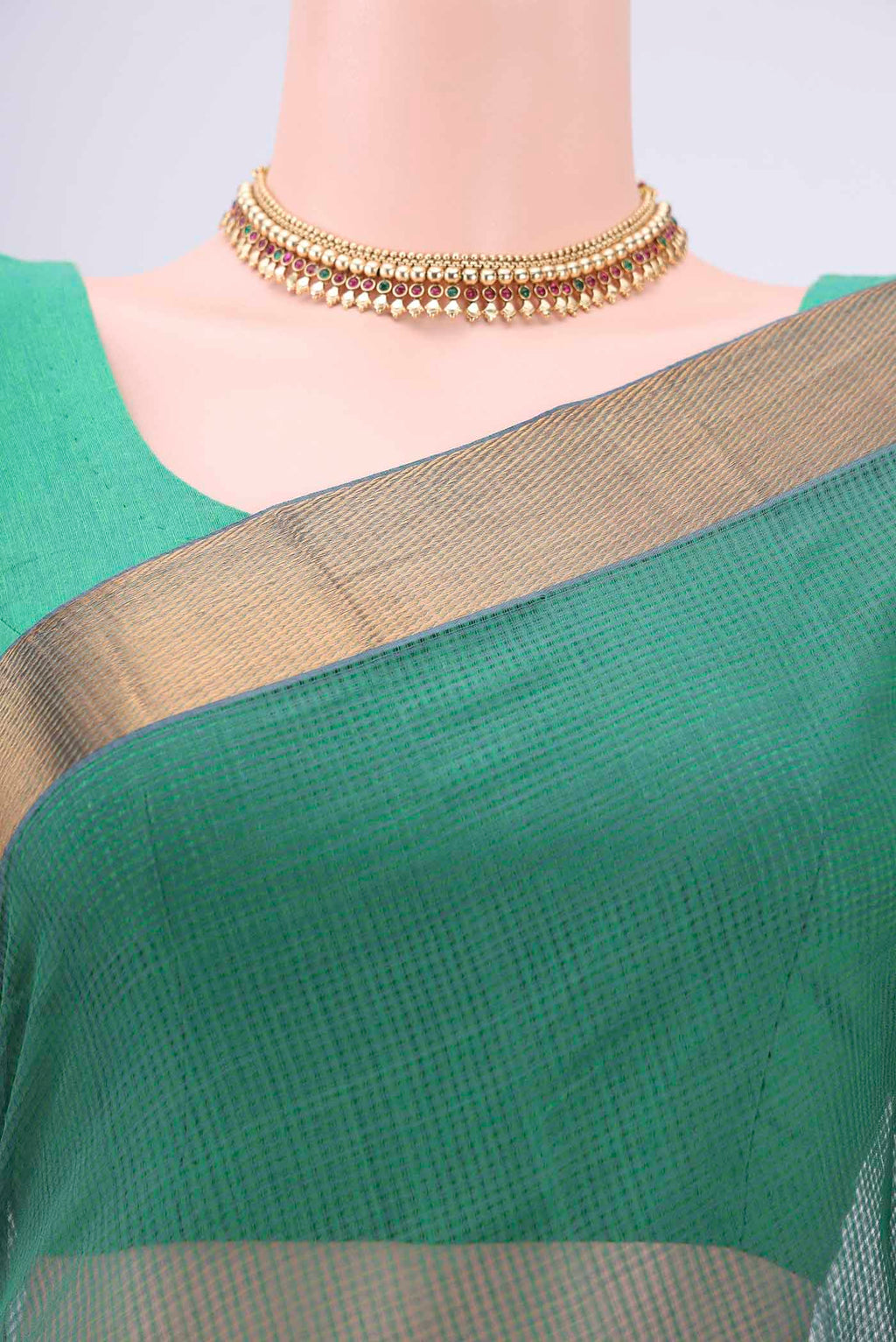 Border image of Green Mangalagiri Cotton Saree with Plain Body and Zari Border. 