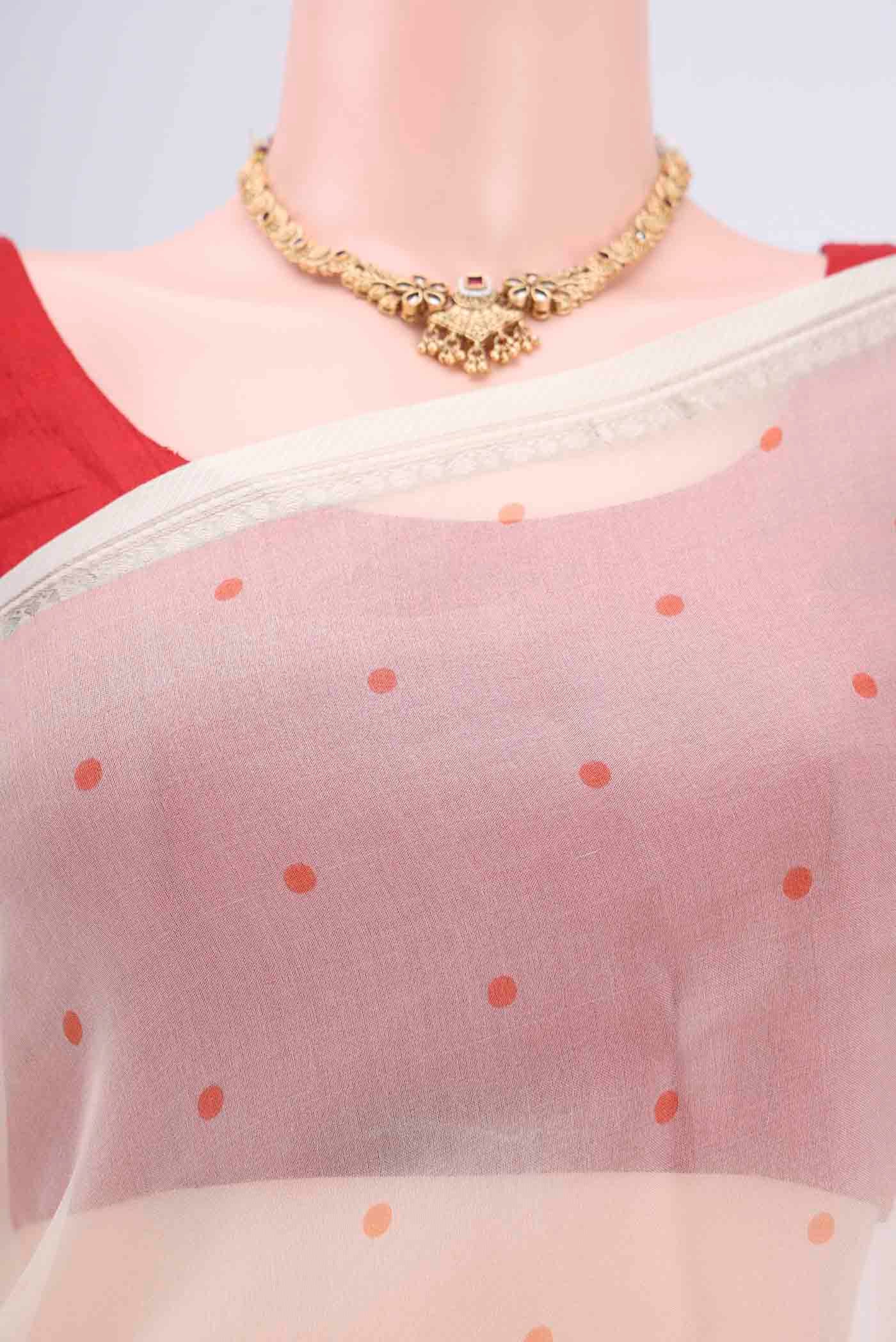 Border image of Off White Organza Silk Saree with Printed design on the body and Zari Border. 