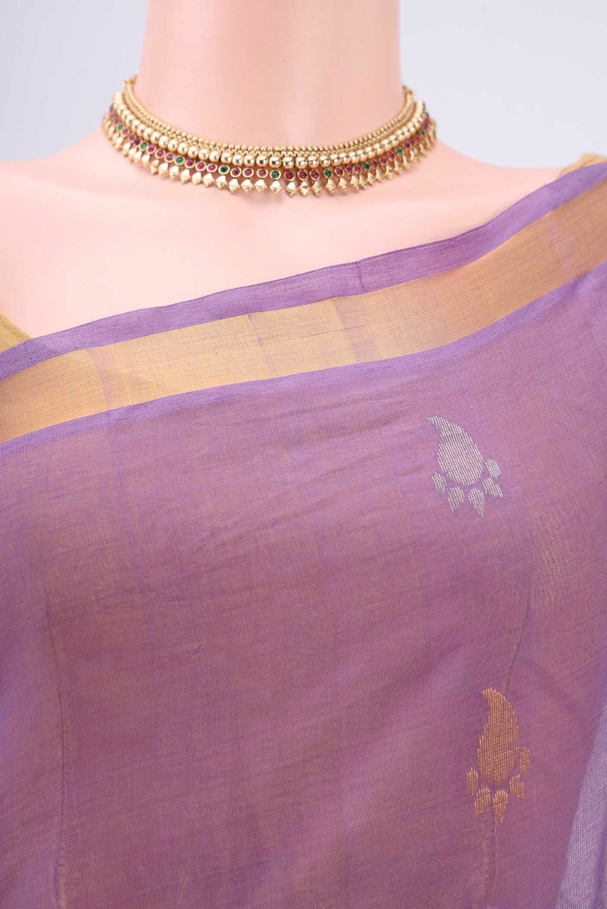 Border image of Mauve Venkatagiri Cotton Saree with Zari Butta on the body and Zari Border. 