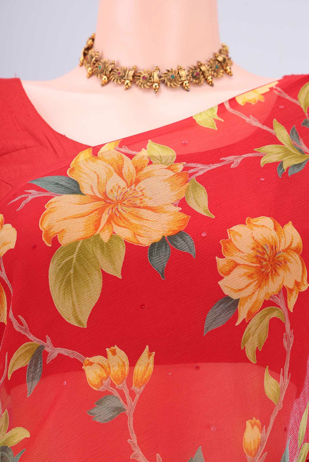 Border image of Red Mysore Chiffon Saree with Floral Print on the body and Without Border. 