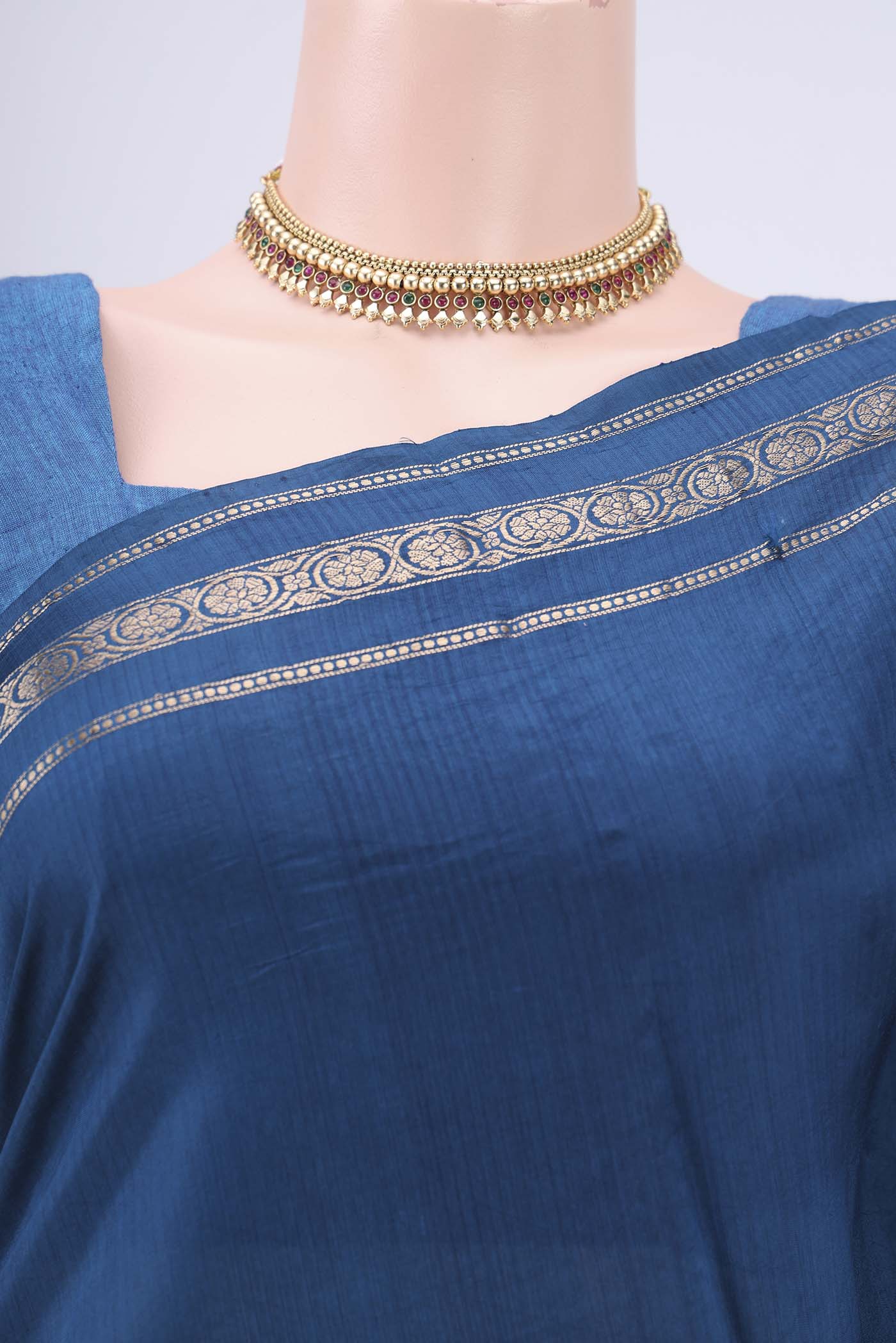 Border image of Blue Banarasi Katan Silk Saree with Zari Butta on the body and Zari Border. 