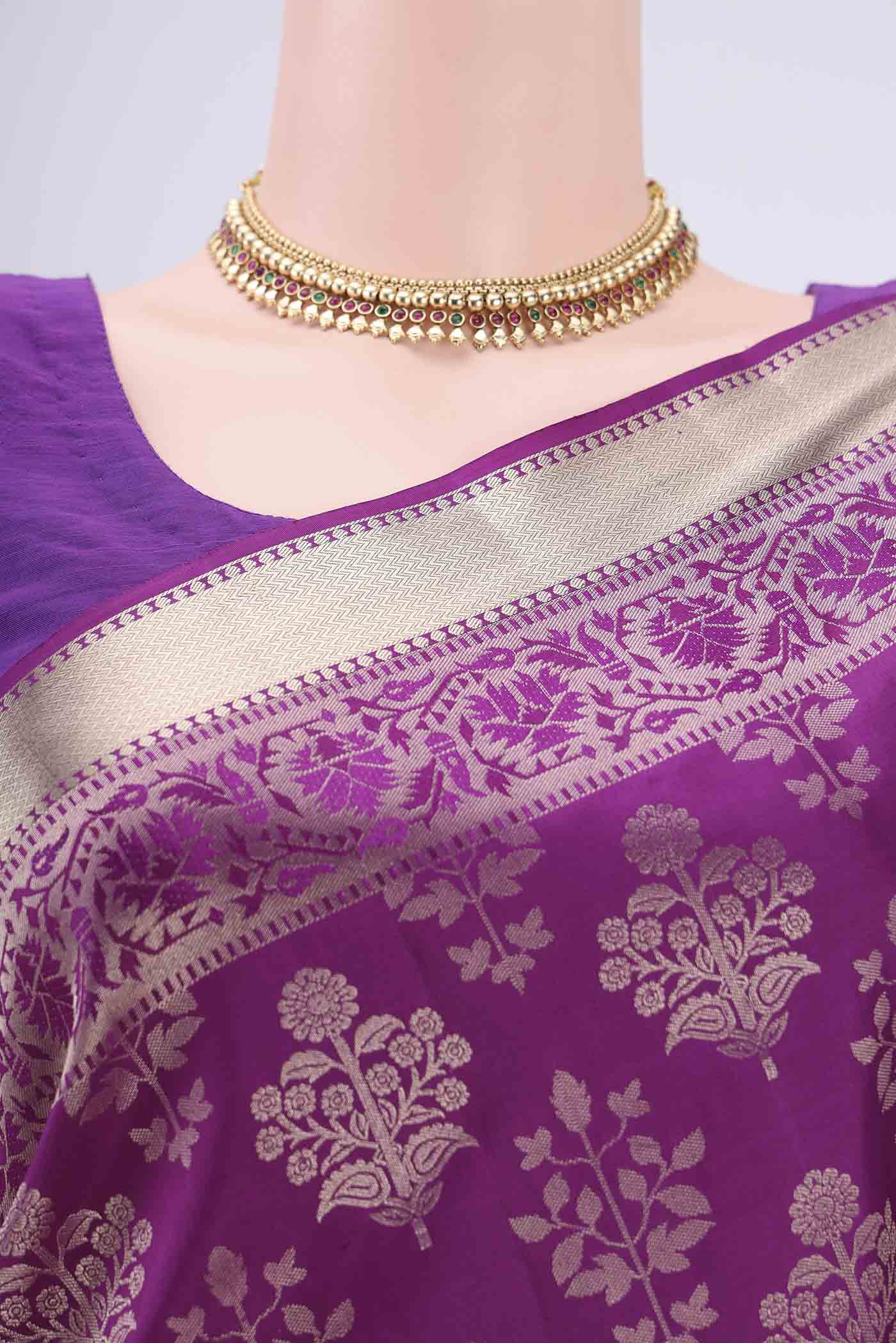 Border image of Purple Dual Tone Soft Silk Saree with Zari Brocade on the body and Zari Border. 