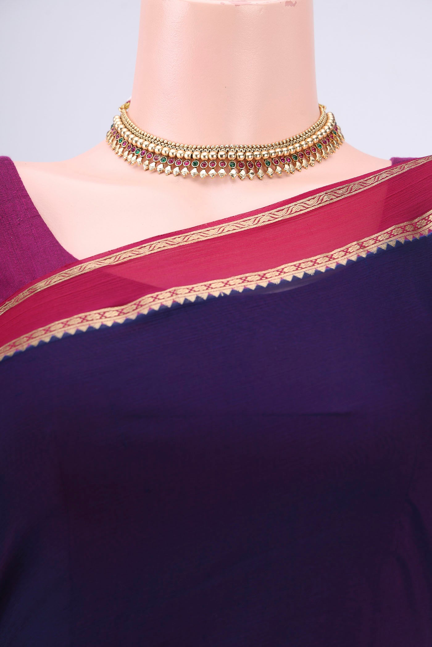 Border image of Navy Blue Mysore Chiffon Saree with Plain Body and Zari Border. 