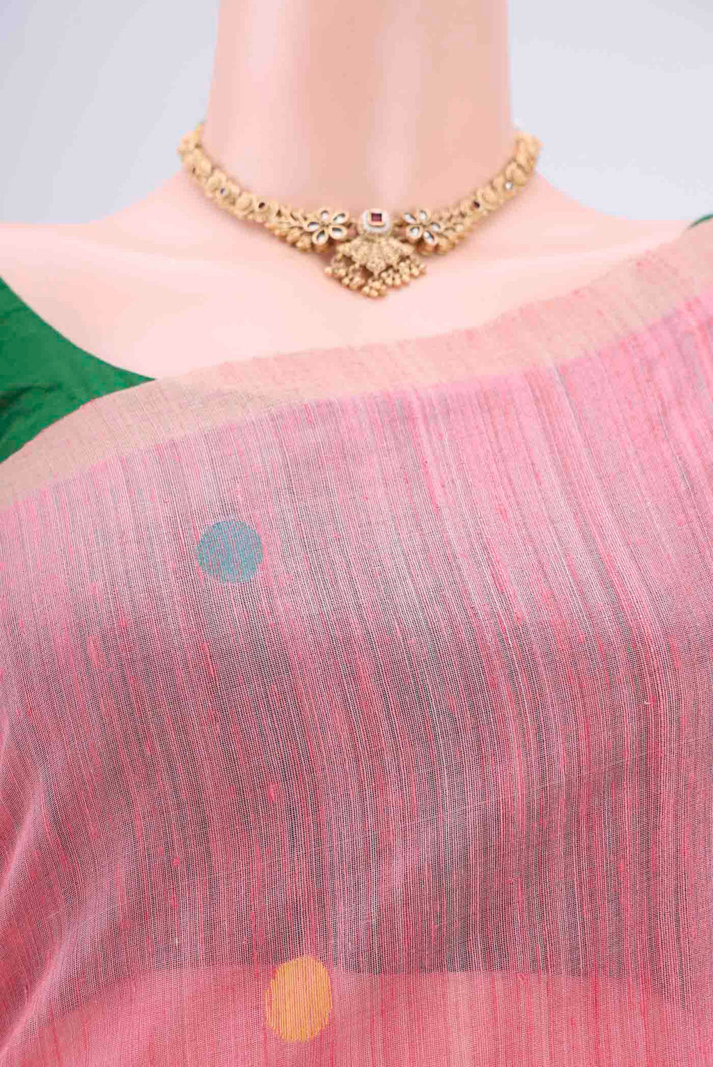Border image of Pink Tussar Saree with Jamdani on the body and Thread Border. 