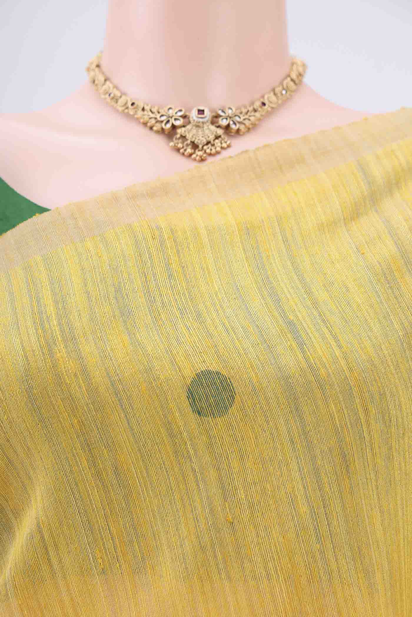 Border image of Yellow Tussar Saree with Jamdani on the body and Thread Border. 