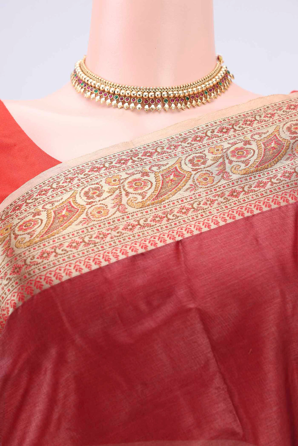 Border image of Brown Banarasi Tussar Silk Saree with Zari Butta on the body and Zari And Thread Border. 