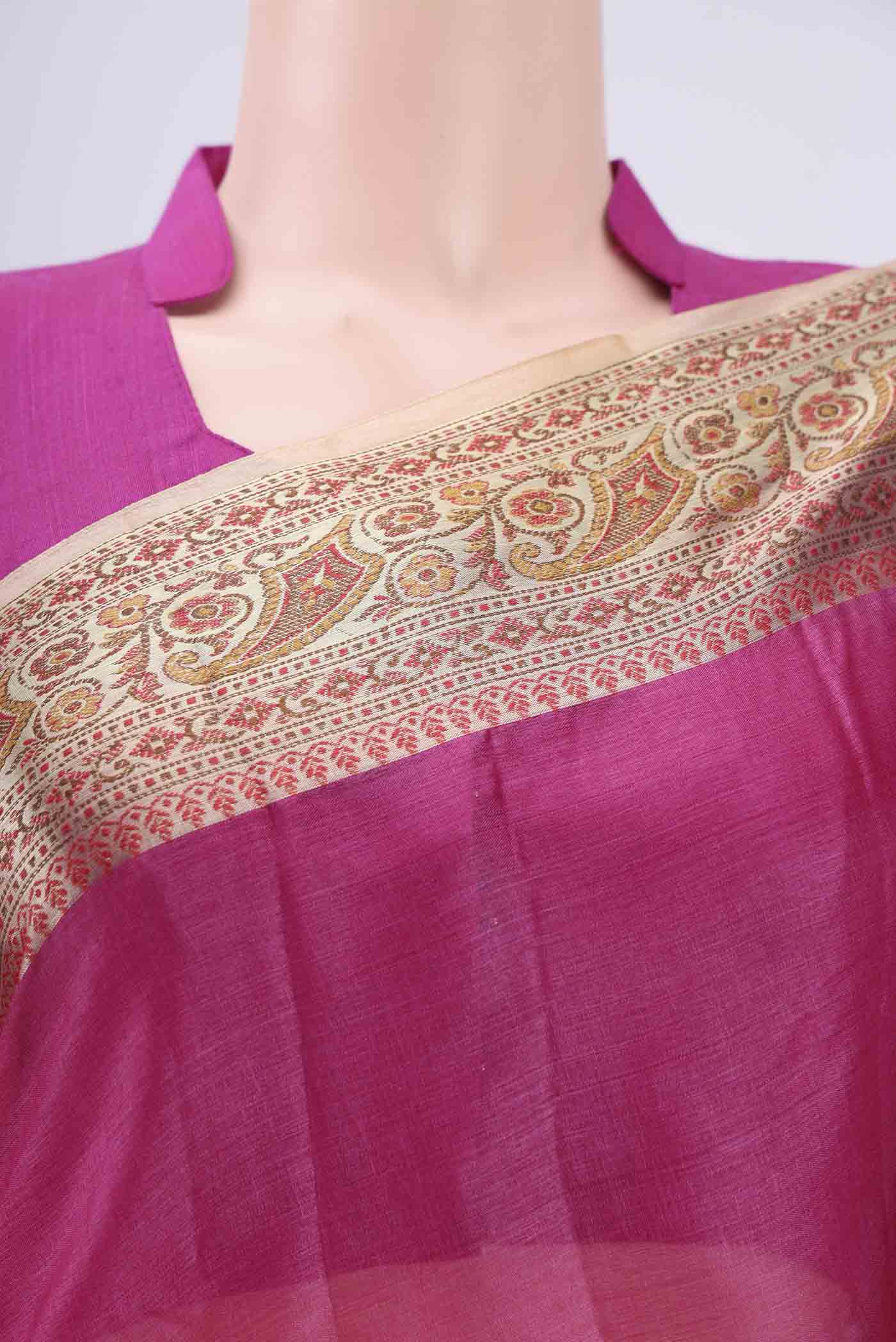 Border image of Pink Banarasi Tussar Silk Saree with Plain Body and Zari And Thread Border. 