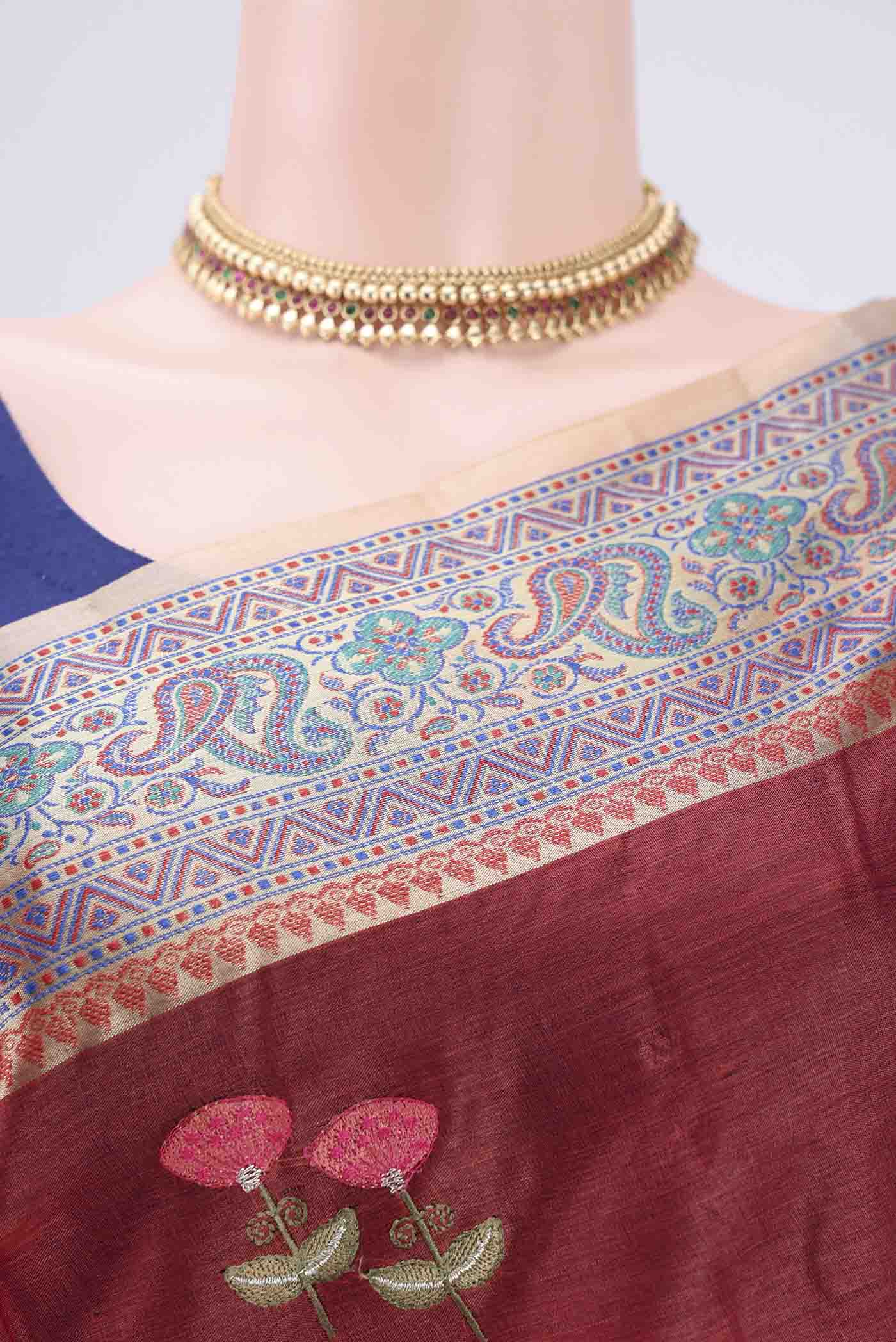 Border image of Brick Orange Banarasi Tussar Silk Saree with Zari Butta on the body and Zari And Thread Border. 
