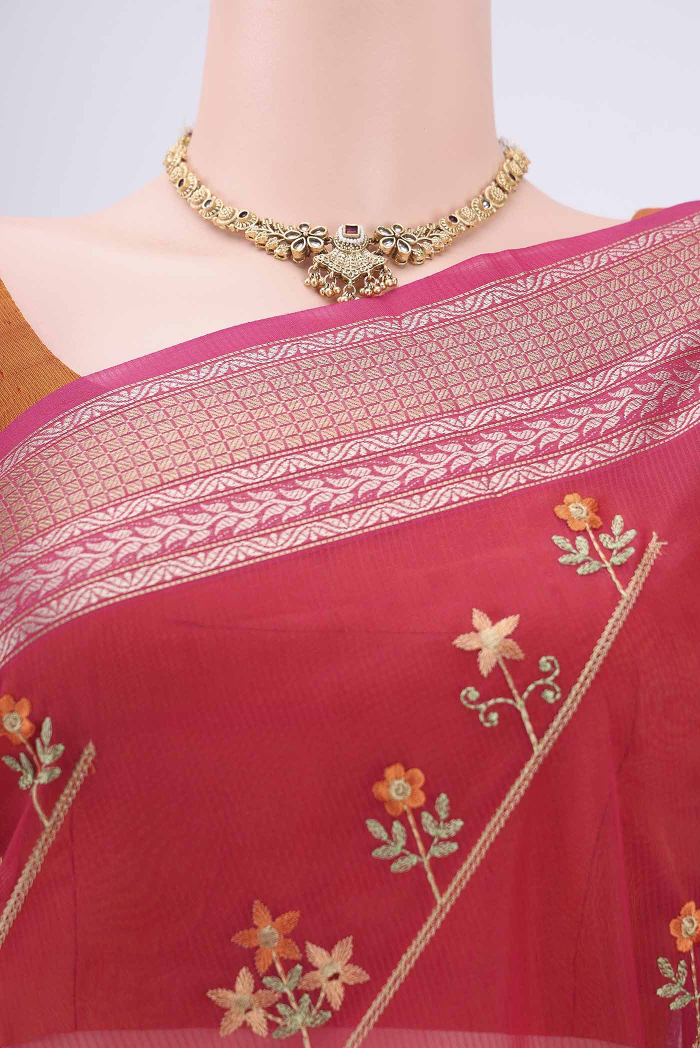Border image of Dark Pink Kota Cotton Saree with Embroidery on the body and Zari Border. 