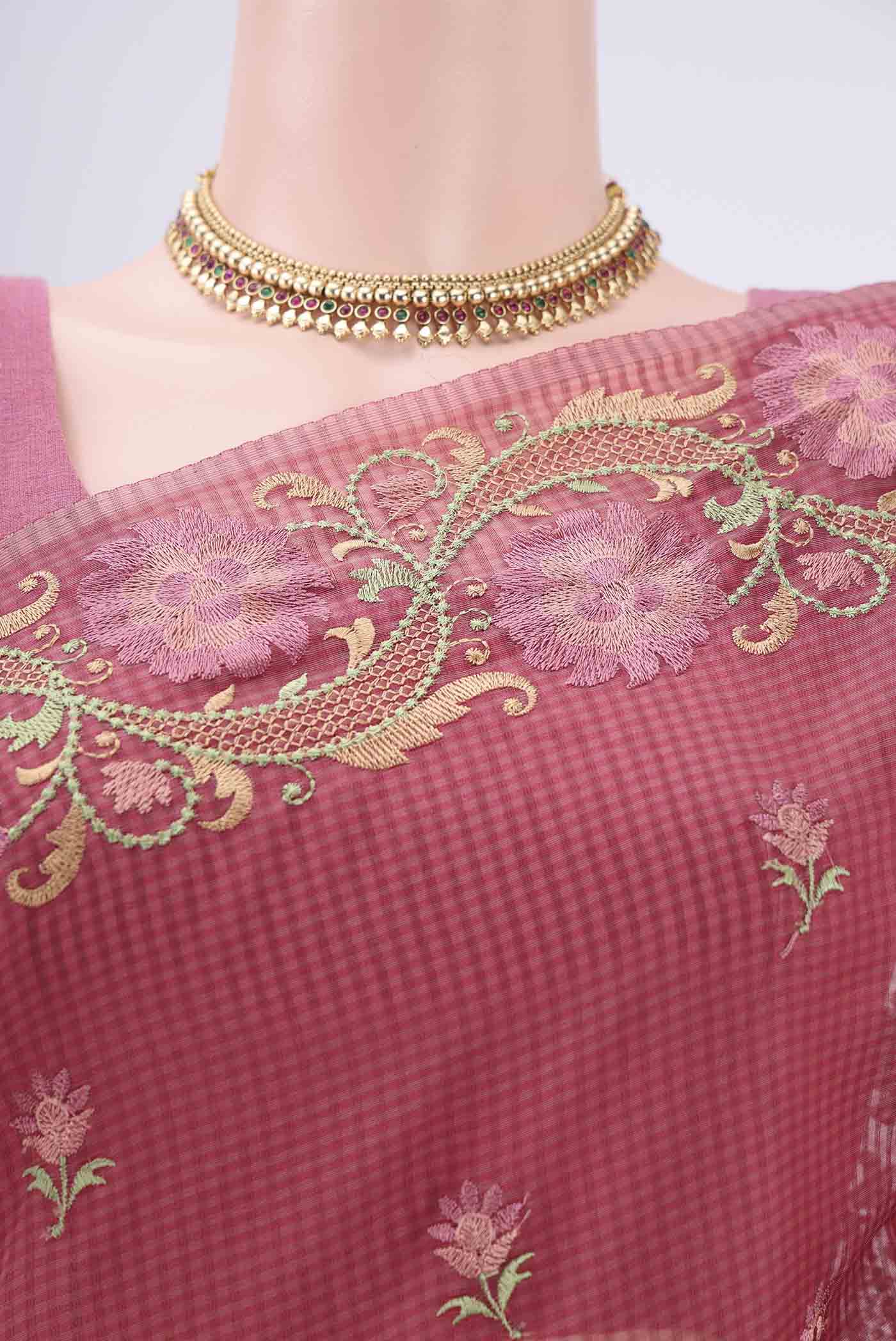 Border image of Coral Kota Cotton Saree with Embroidery on the body and Thread Border. 