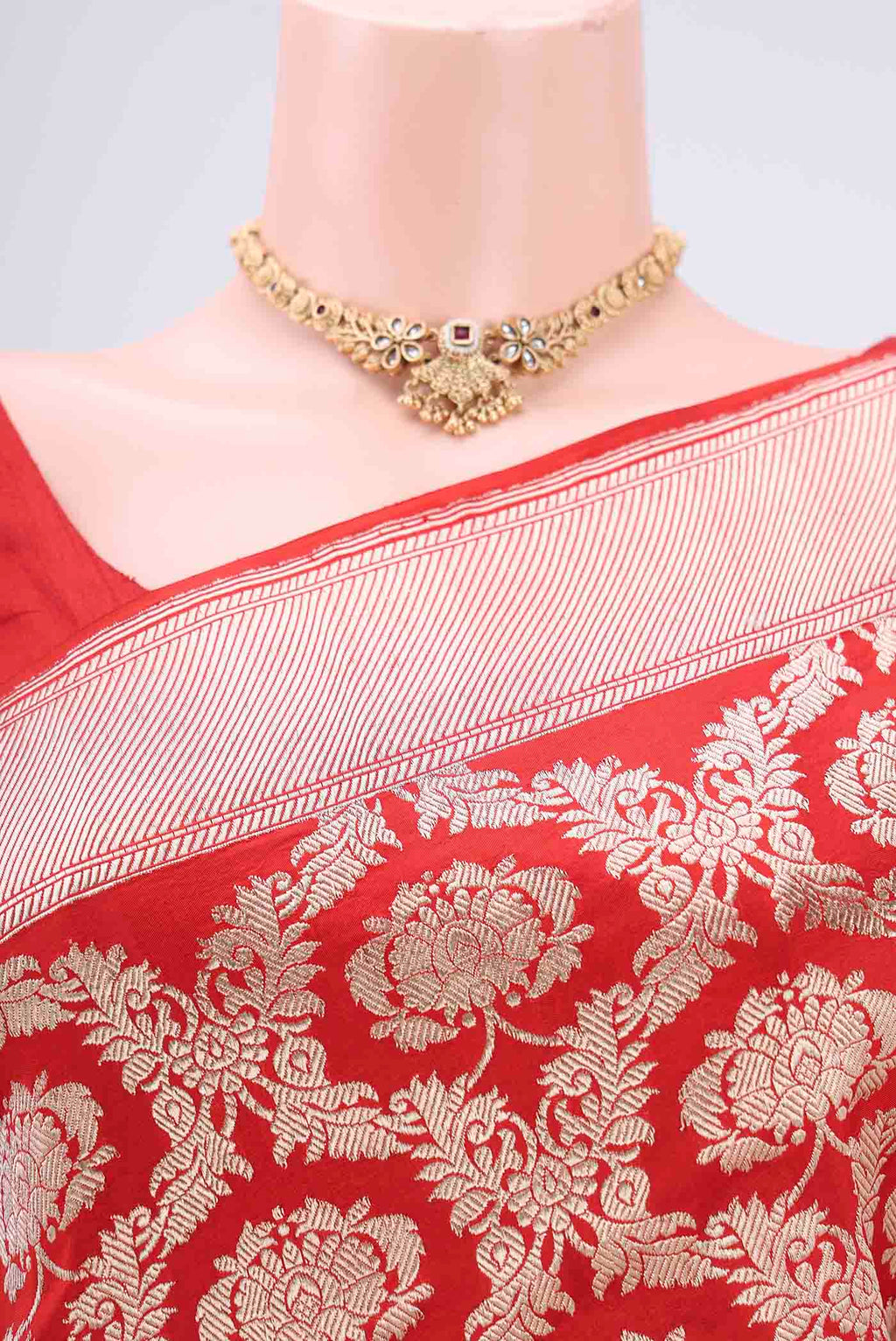 Border image of Red Kora Silk Saree with Zari Brocade on the body and Zari Border. 