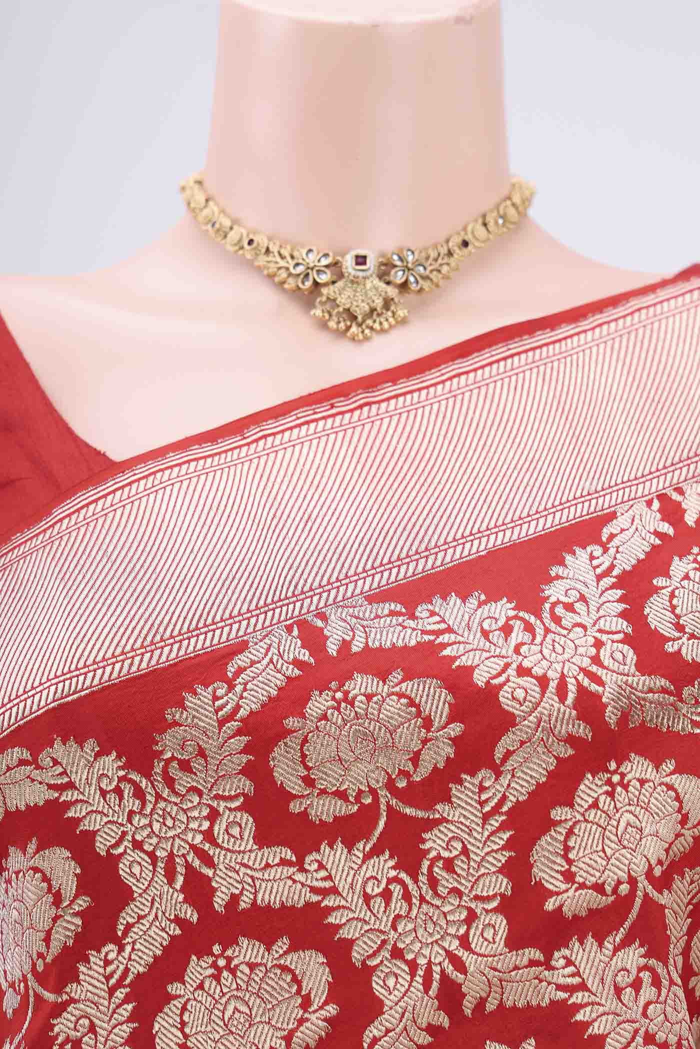 Border image of Red Kora Silk Saree with Zari Brocade on the body and Zari Border. 