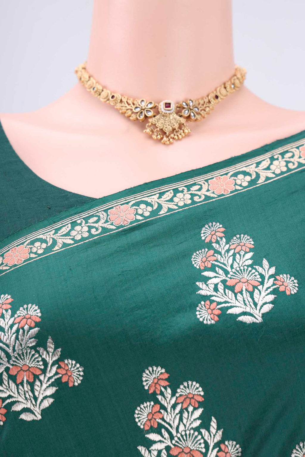 Border image of Bottle Green Banarasi Saree with Zari Brocade on the body and Zari Border. 