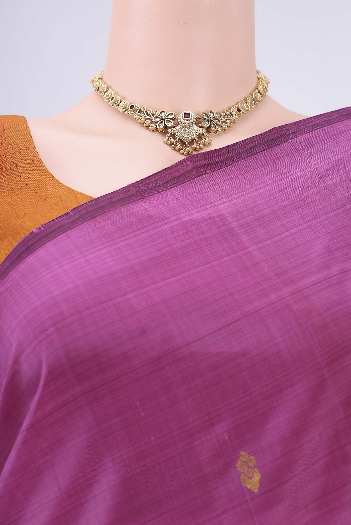 Border image of Magenta Kanjivaram Silk Saree with Zari Butta on the body and One Side Border. 