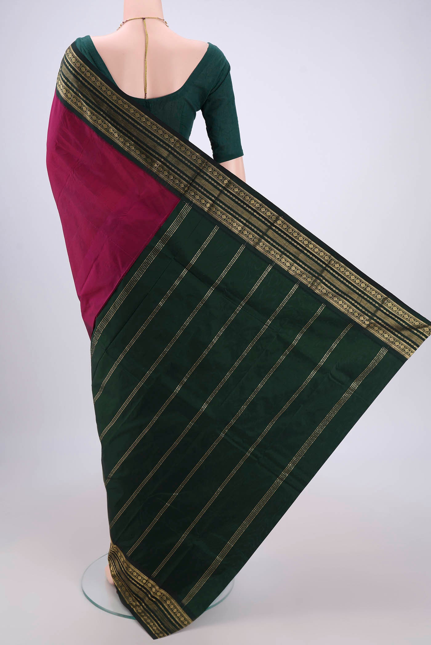 Flat view of Magenta Blended Bangalore Silk Saree with Plain Body and Zari Border. 