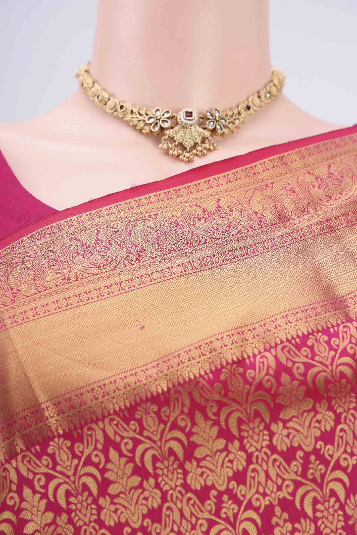 Border image of Pink Bangalore Silk Saree with Zari Brocade on the body and Zari Border. 